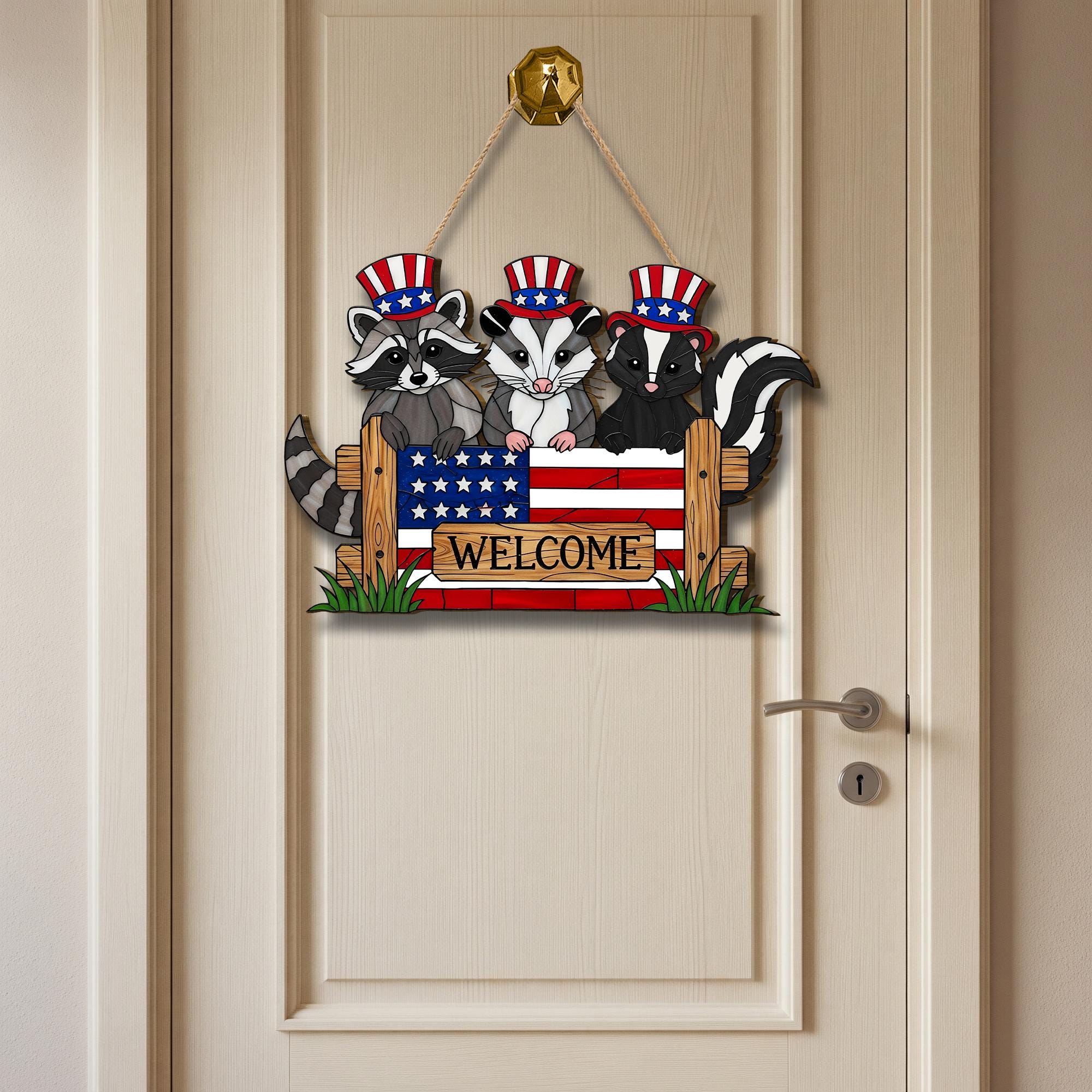 Peeking Patriotic Raccoon Possum Skunk Welcome Sign, 4th of July Door Hanger, Funny Animal USA Decor, Rustic Sign,4th July Trash Panda Decor