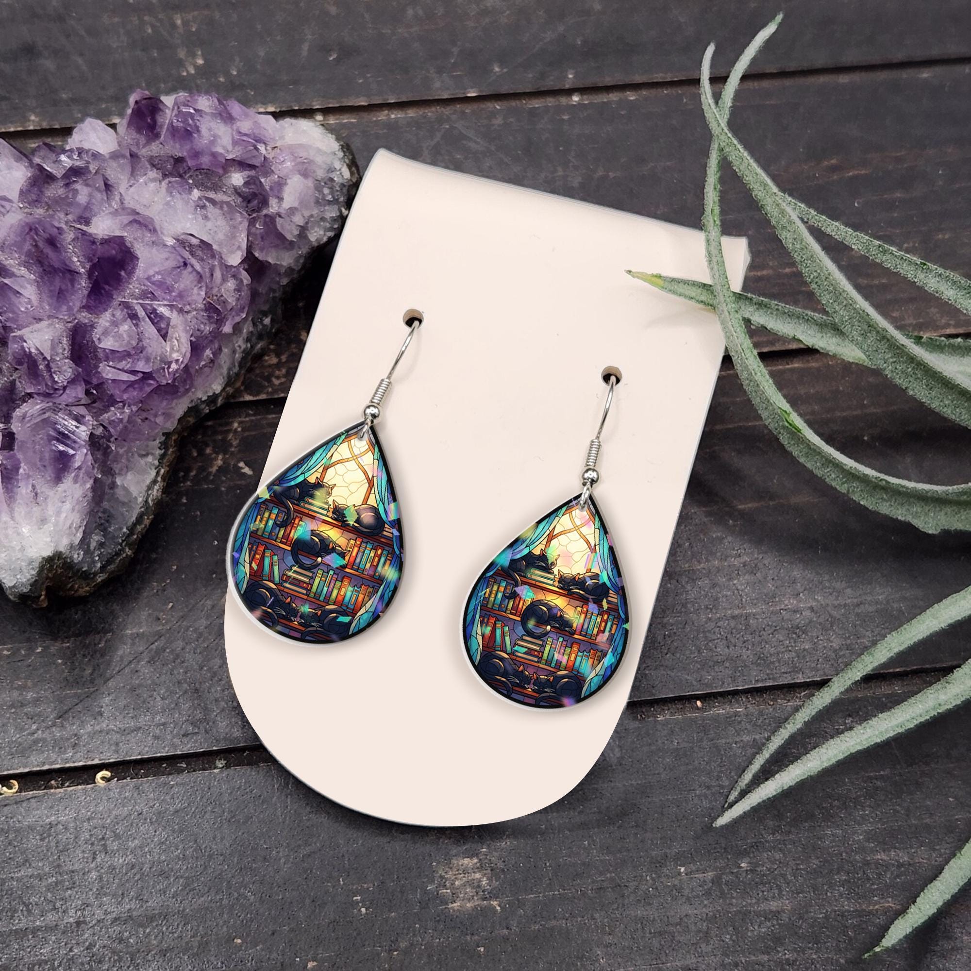Cat Book Nook Earrings – Cute Cat Lover Gift – Bibliophile Jewelry – Reading Nook Accessories – Teardrop Dangle Earrings