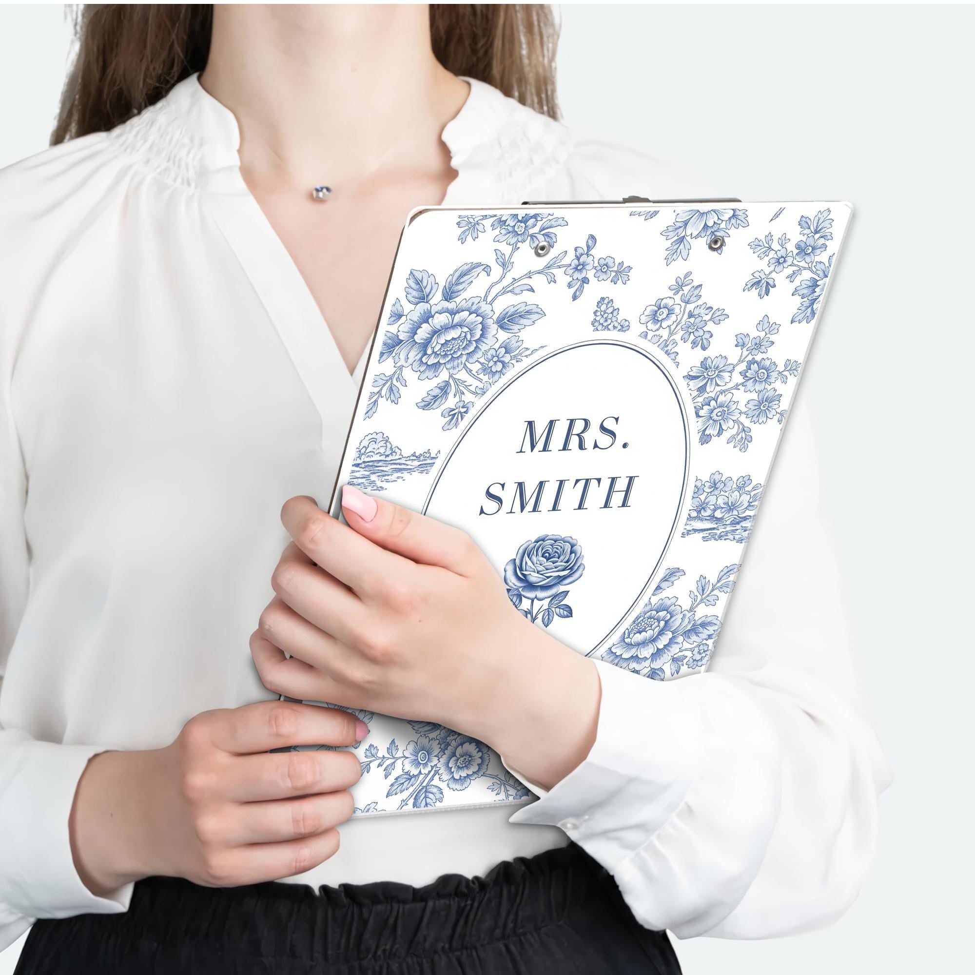 Personalized Chinoiserie Teacher Clipboard – Custom Name Elegant Vintage Toile Design, Gift for Teachers, Office, or Classroom Use