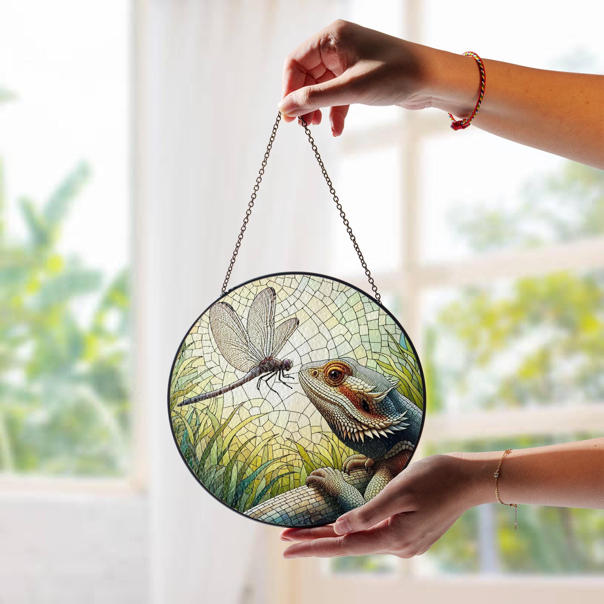 Bearded Dragon & Dragonfly Glass Suncatcher – Unique Reptile Decor – Perfect Mother's Day Gift – Nature-Inspired Window Art