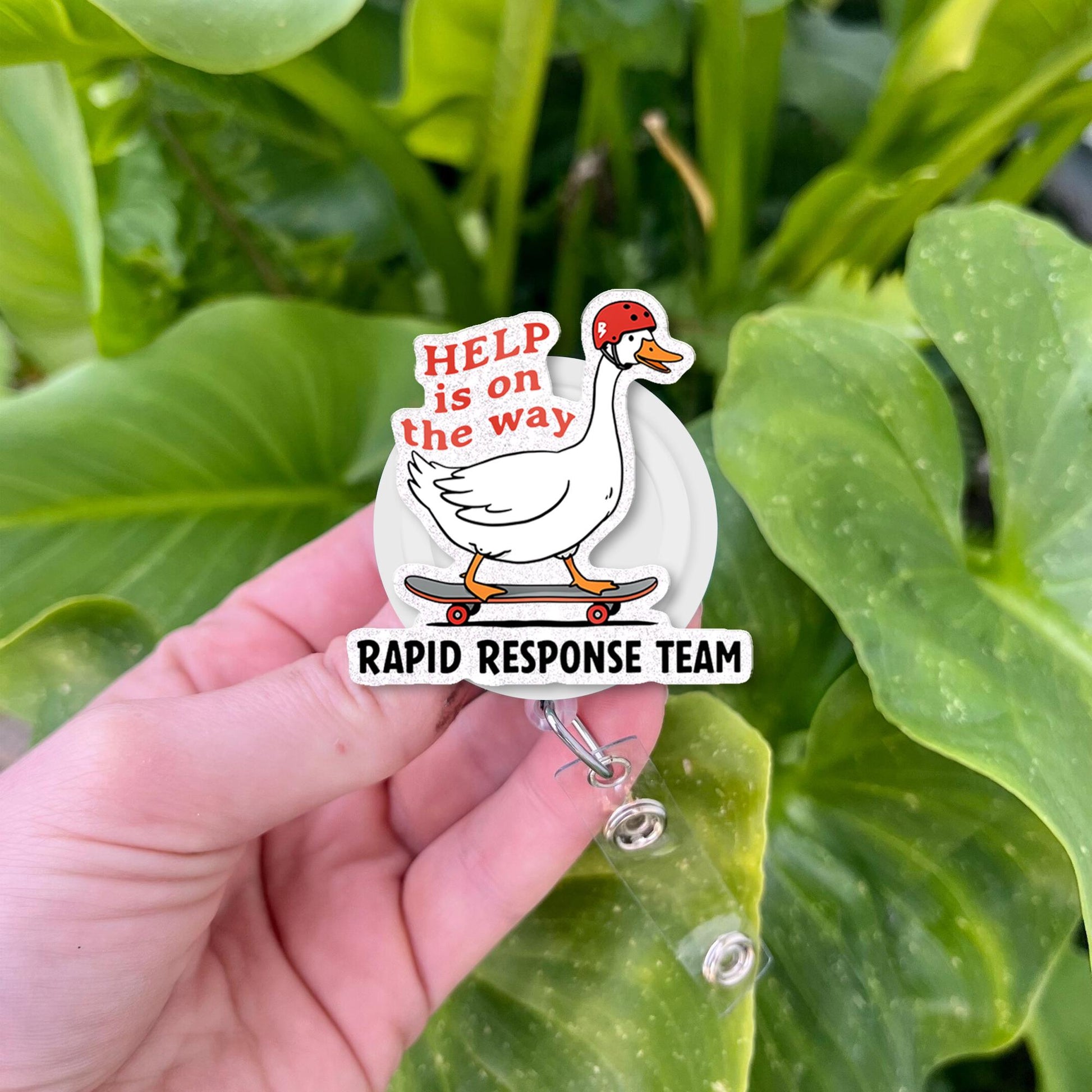 Funny Silly goose Badge Reel – Rapid Response Team ID Holder, Nurse Gift for Healthcare Workers, Help Is on the Way Hospital Badge Clip