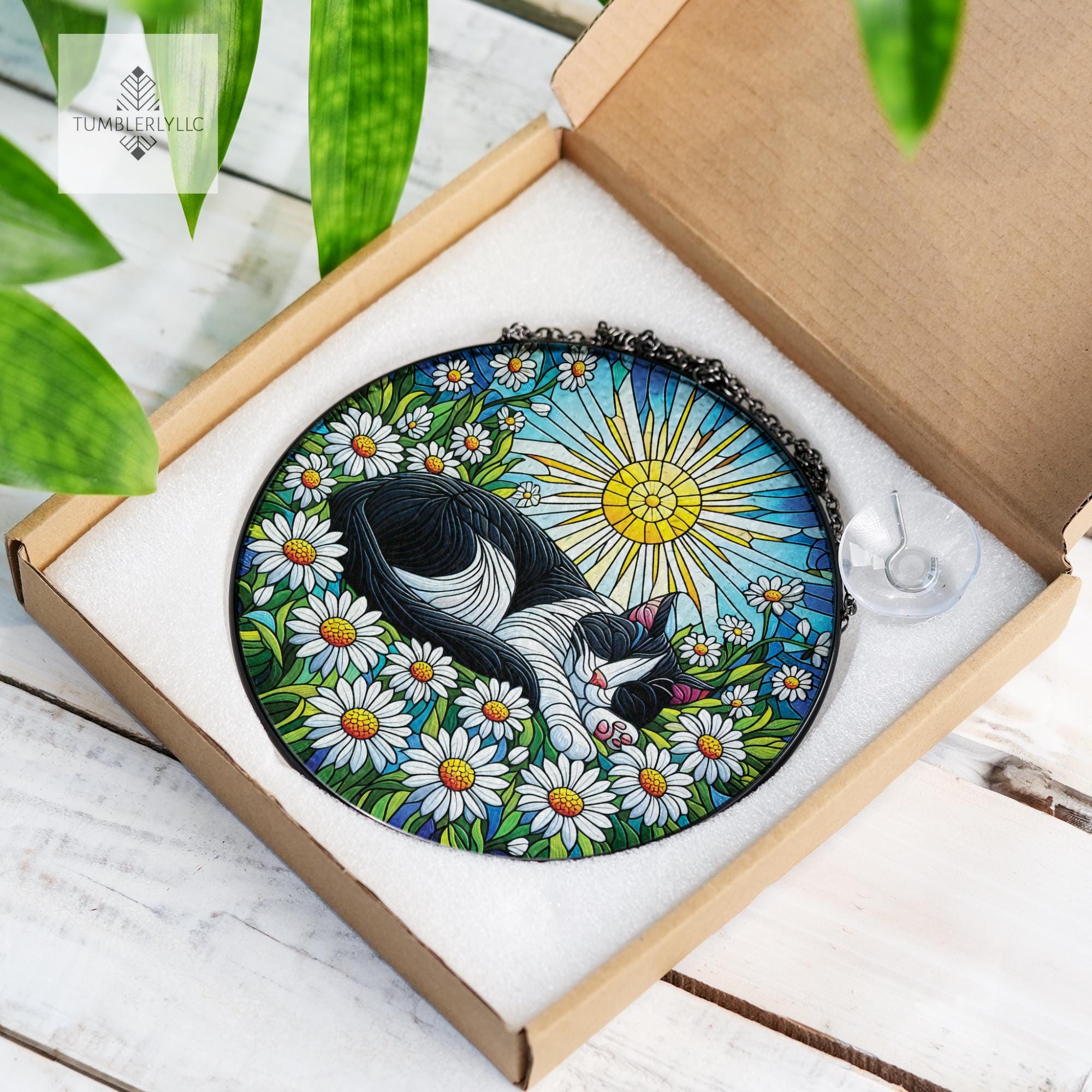 Tuxedo Cat Glass Suncatcher with Daisies and Sun, Glass Window Hanging, Cute Cat Lover Gift, Floral Home Decor gift for cat mom