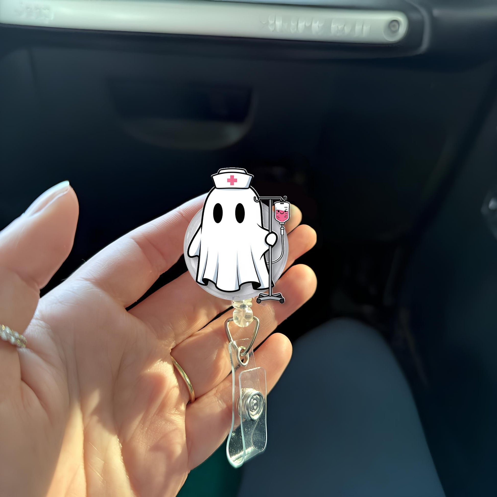 Ghost Nurse Badge Reel – Cute Halloween ID Holder for Nurses, Spooky Retractable Clip, Funny RN Badge Accessory