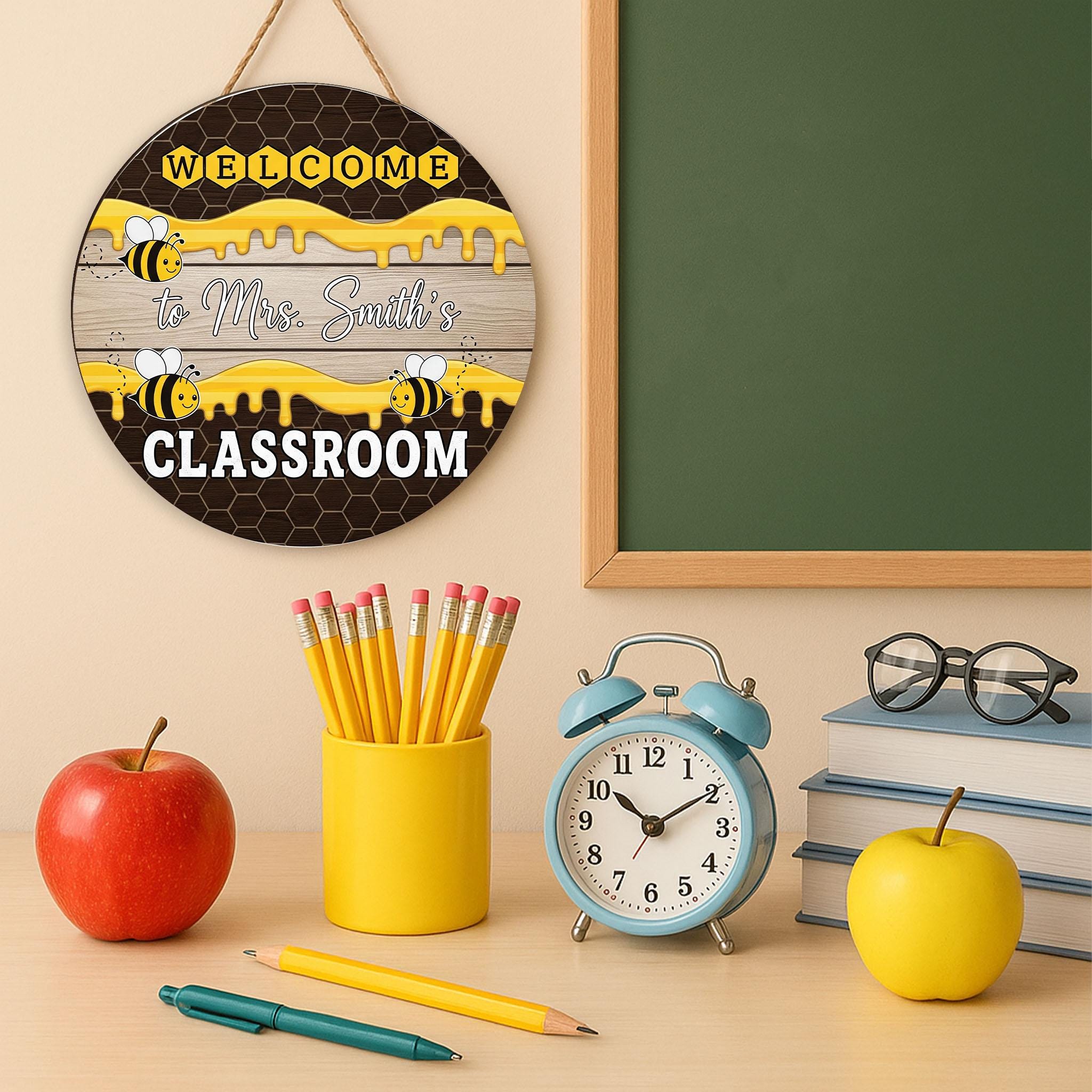 Personalized Bee Welcome Sign, Bee Classroom Decor, Teacher Door Hanger, Custom Name Sign, Back to School Gift, Wooden Bee Sign