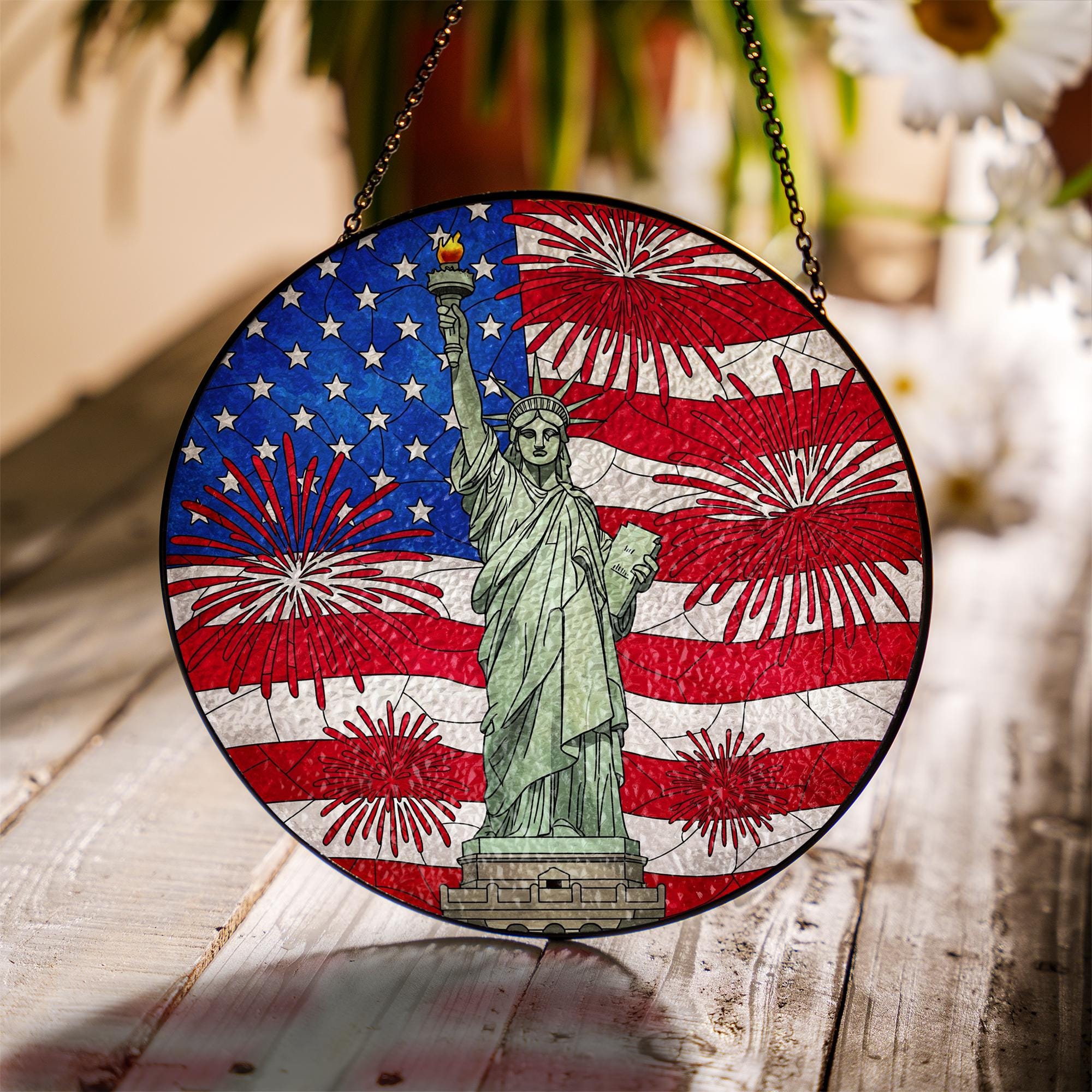 Statue of Liberty American Flag Suncatcher | 4th of July Patriotic Window Hanging | USA Fireworks Glass Decor | Independence Day Gift