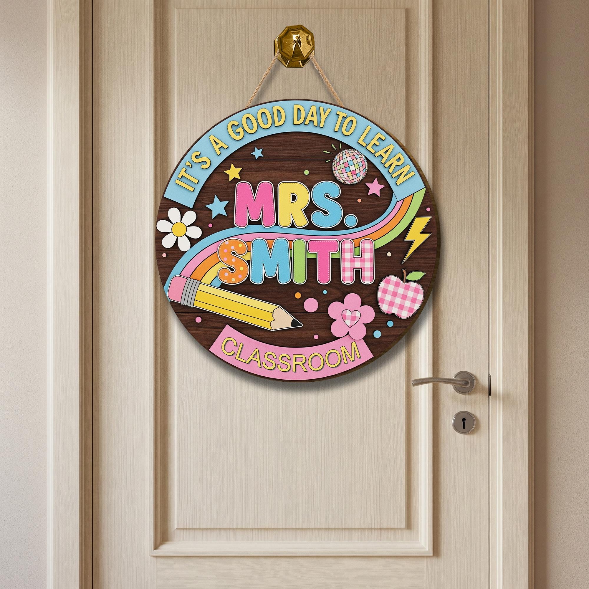 It’s a Good Day to Learn Sign – Personalized Teacher Classroom Door Wooden Decor – Colorful Rainbow Pencil School Wall Hanging Gift