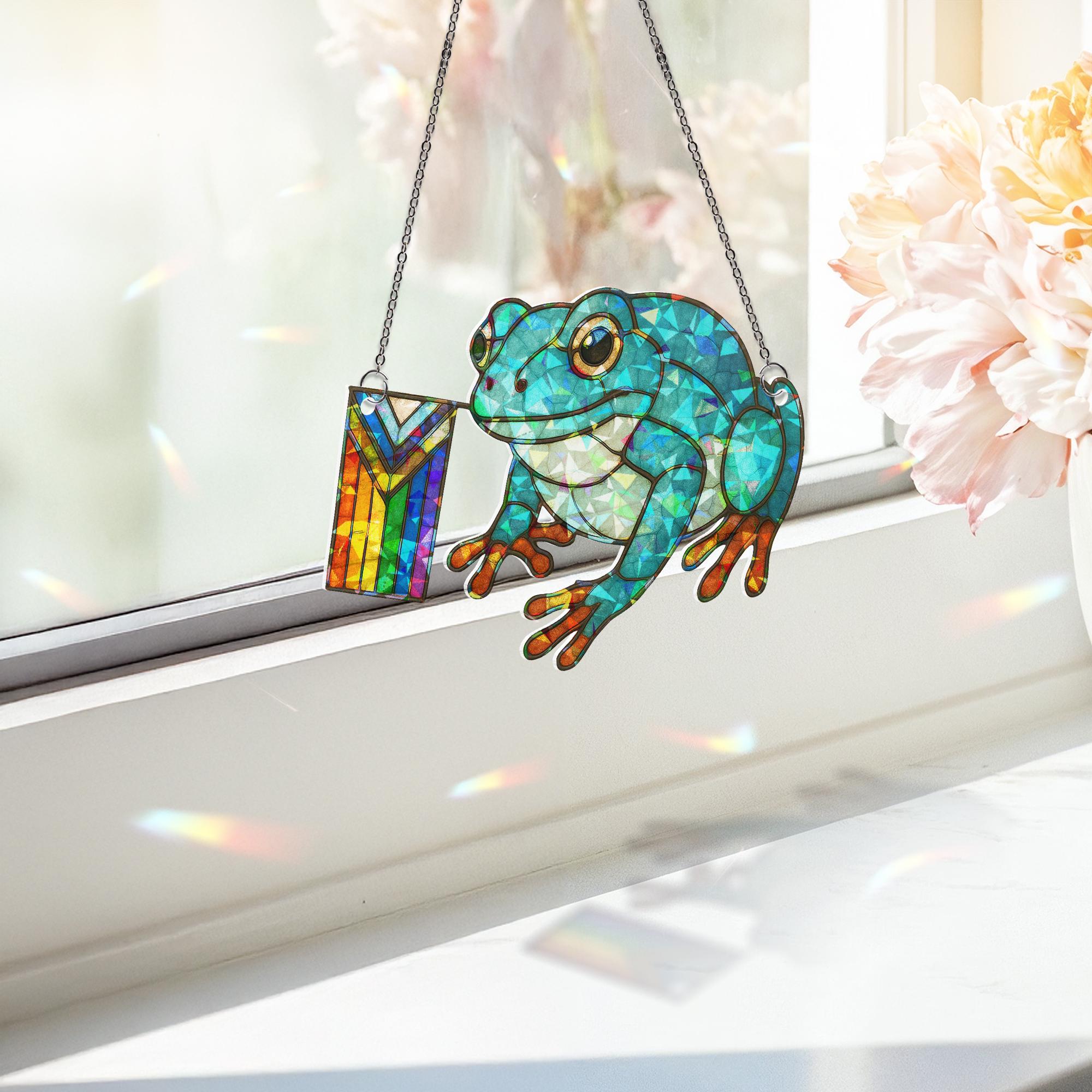Green Frog Pride Decor, Holographic Acrylic Frog Suncatcher, LGBTQ Window Art, Cute Rainbow Frog Ornament Gift, LGBT Bestie Gift