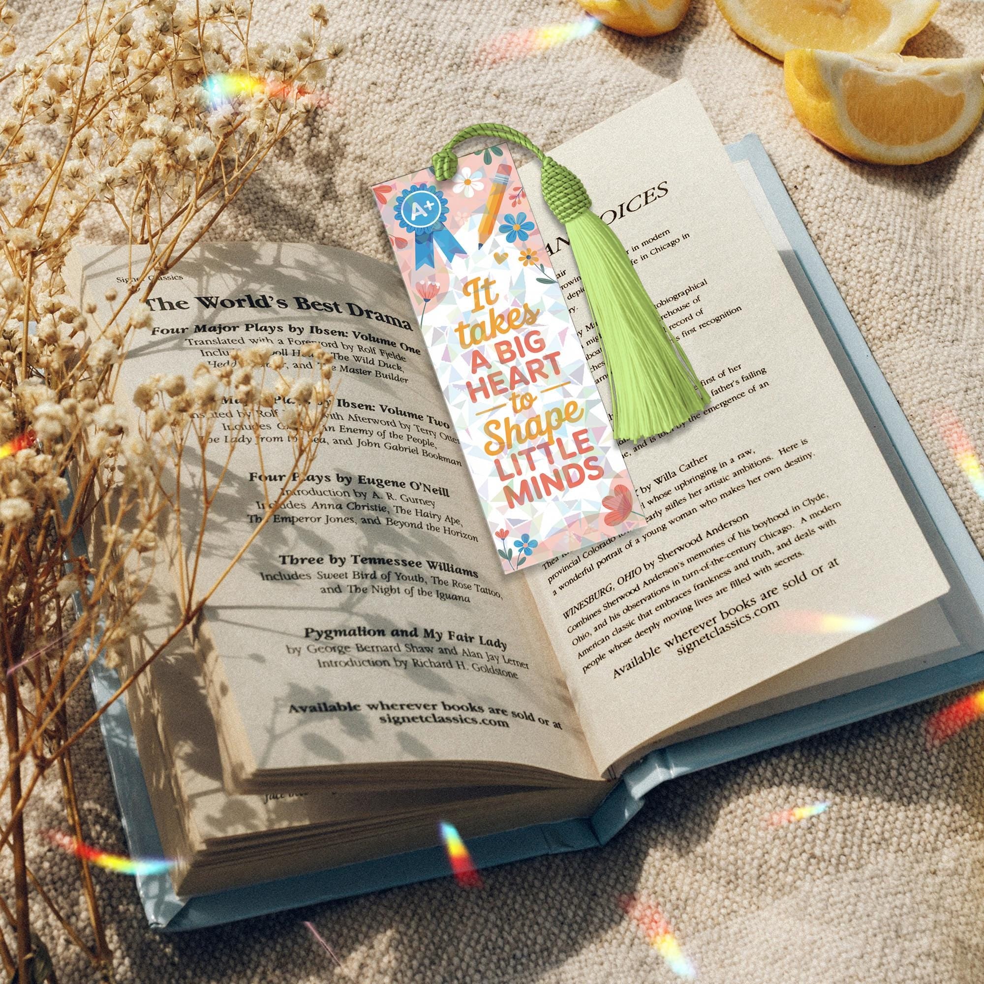 It Takes a Big Heart to Shape Little Minds Hologram Bookmark – Teacher Gift, Appreciation Gift, Back To School Present, Thank You Bookmark