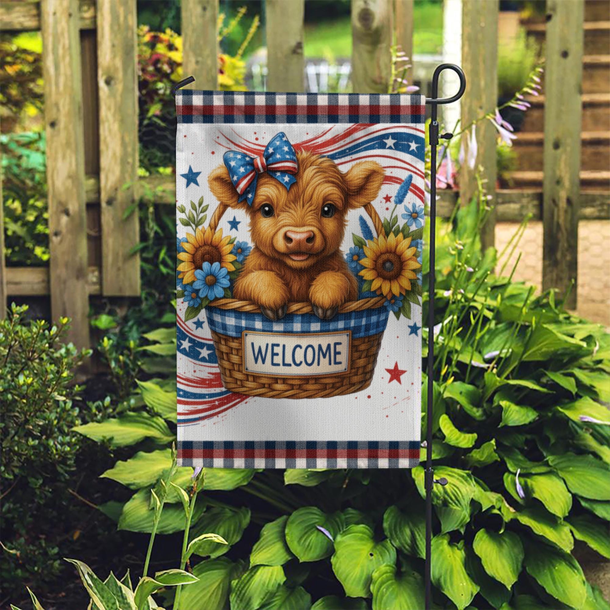 Patriotic Cow Welcome Garden Flag – Highland Calf Farmhouse Yard Decor – 4th of July Country Floral Banner – Summer Outdoor Flag