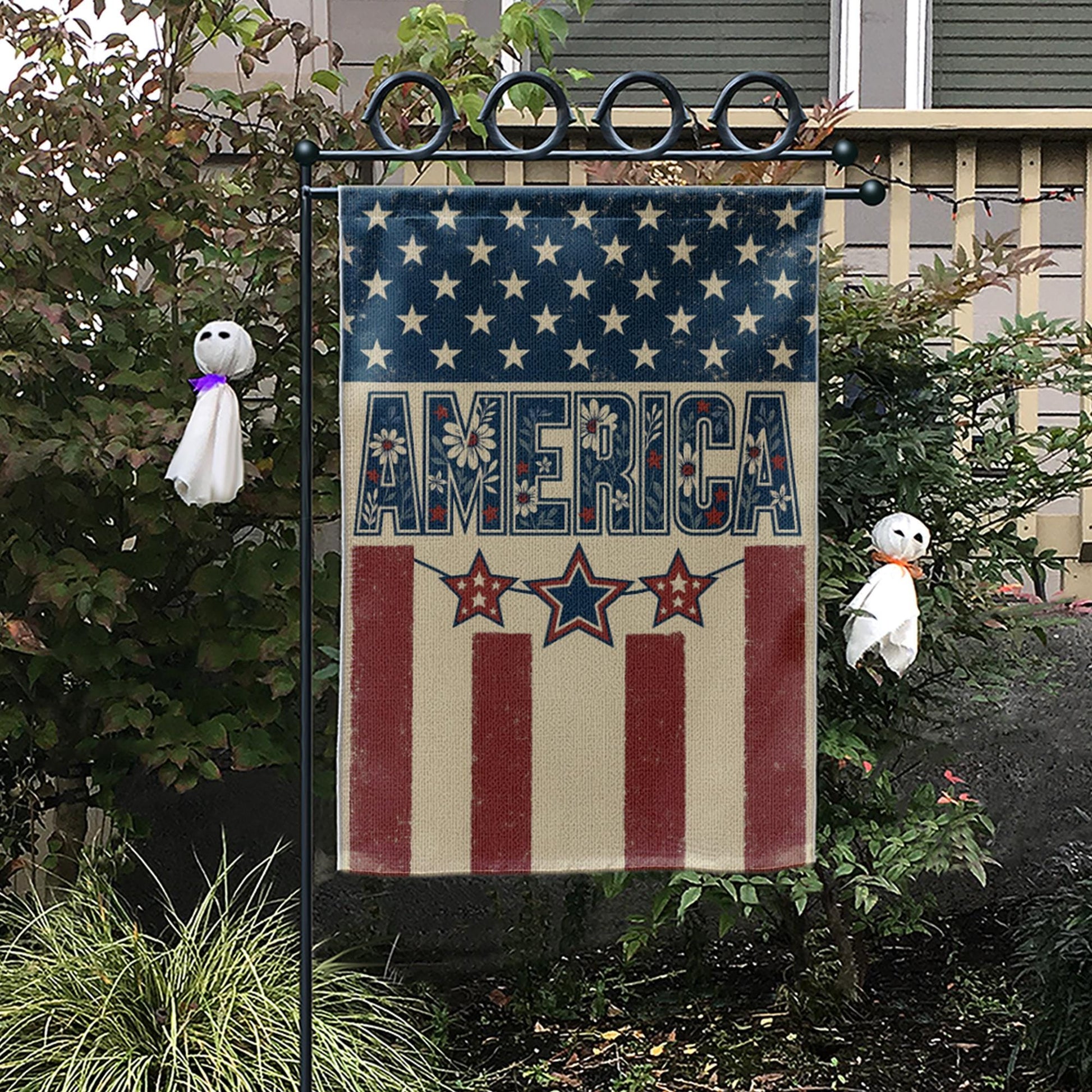 Patriotic Garden Flag – Rustic Americana Yard Decor with Stars and Stripes, 4th of July Outdoor Flag, Vintage America Banner
