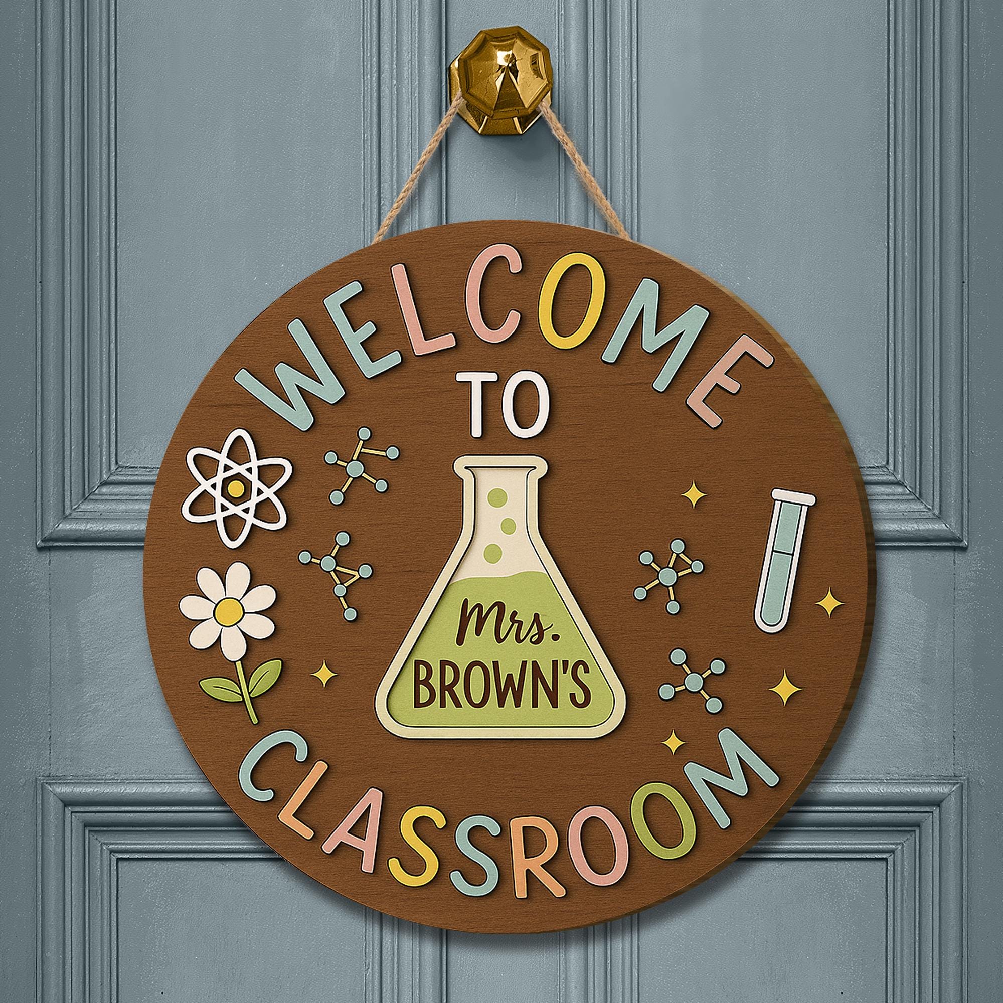 Custom Science Classroom Door Hanger, Personalized Back to School Sign for Teachers, STEM Lab Decor, Welcome Sign