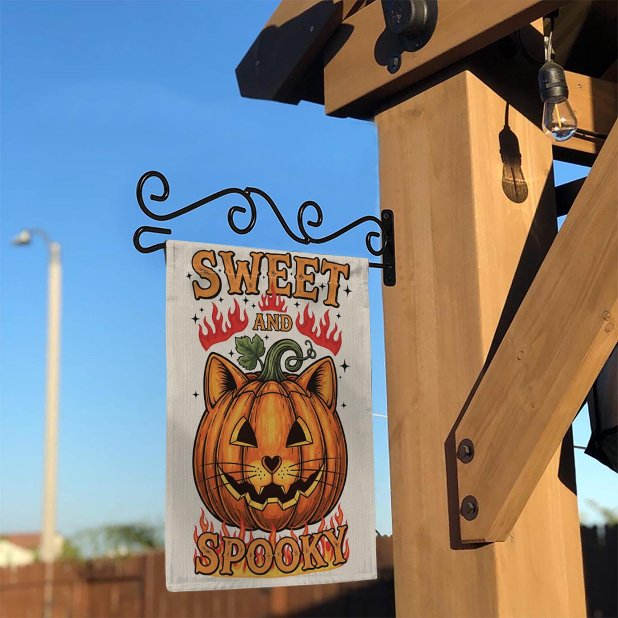 Sweet and Spooky Garden Flag, Halloween Cat Pumpkin Yard Decor, Cute Spooky Fall Outdoor Flag, Trick or Treat Sign