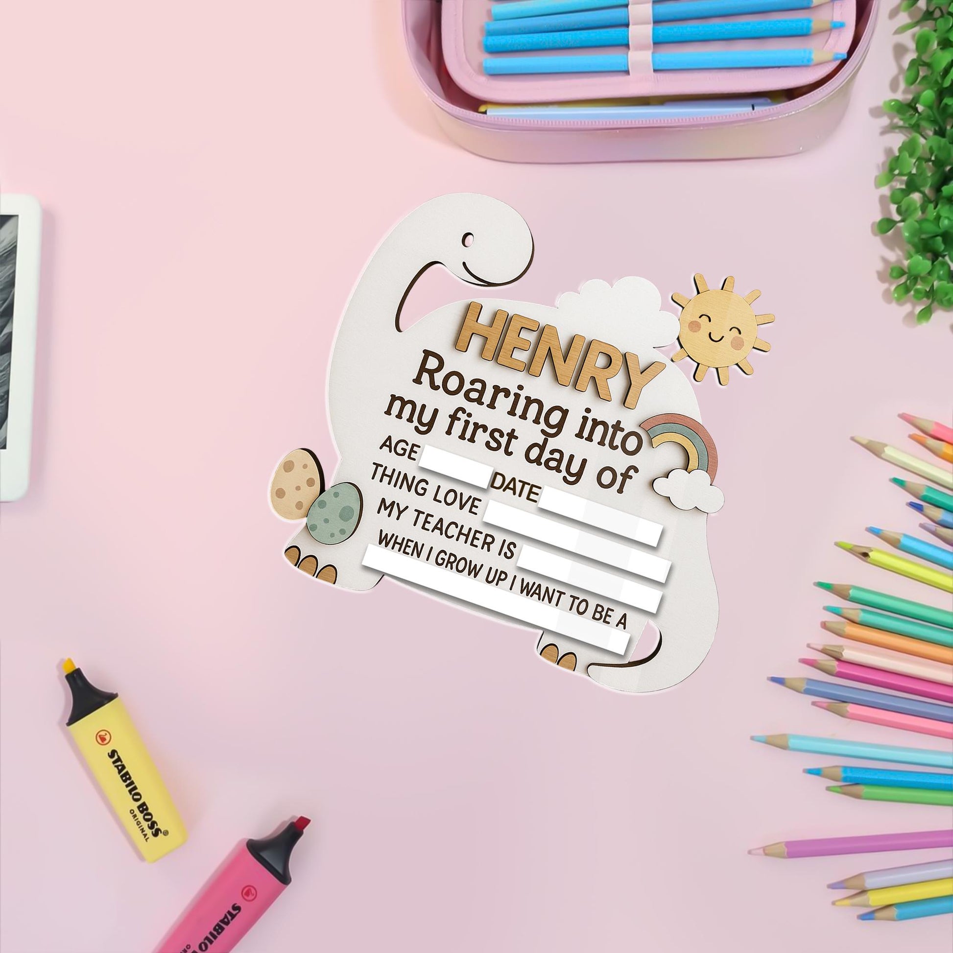 Personalized Dinosaur First Day of School Sign, Reusable Milestone Sign, Roaring Back to School Board, Photo Prop for Preschool,Kindergarten
