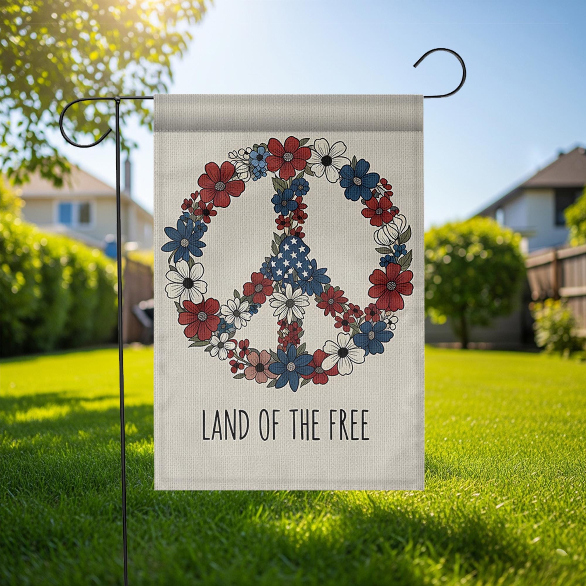 Land of the Free Garden Flag, Patriotic Peace Sign Floral Decor, 4th of July Yard Flag, Red White Blue Outdoor Decoration,Independence Day