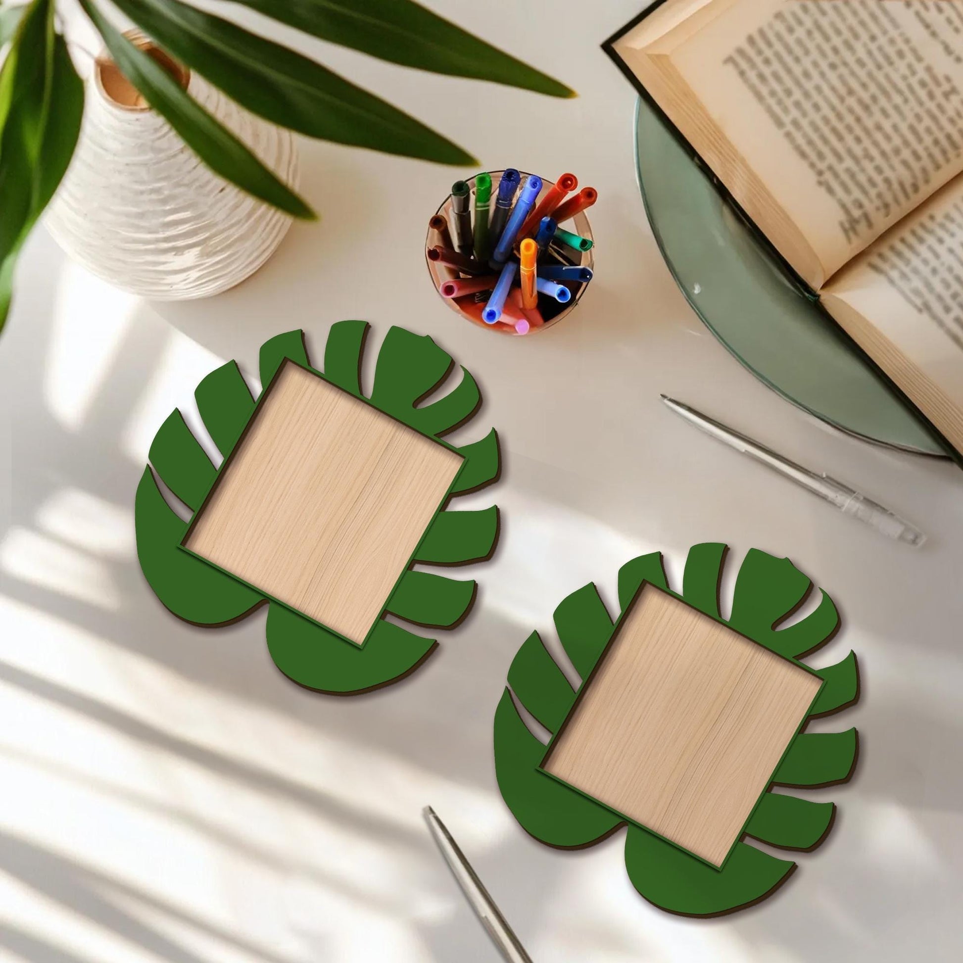 Personalized Tropical Leaf Sticky Note Holder Magnet – Monstera Magnet for Desk, Locker, or Fridge – Boho Organizer for Office or Classroom