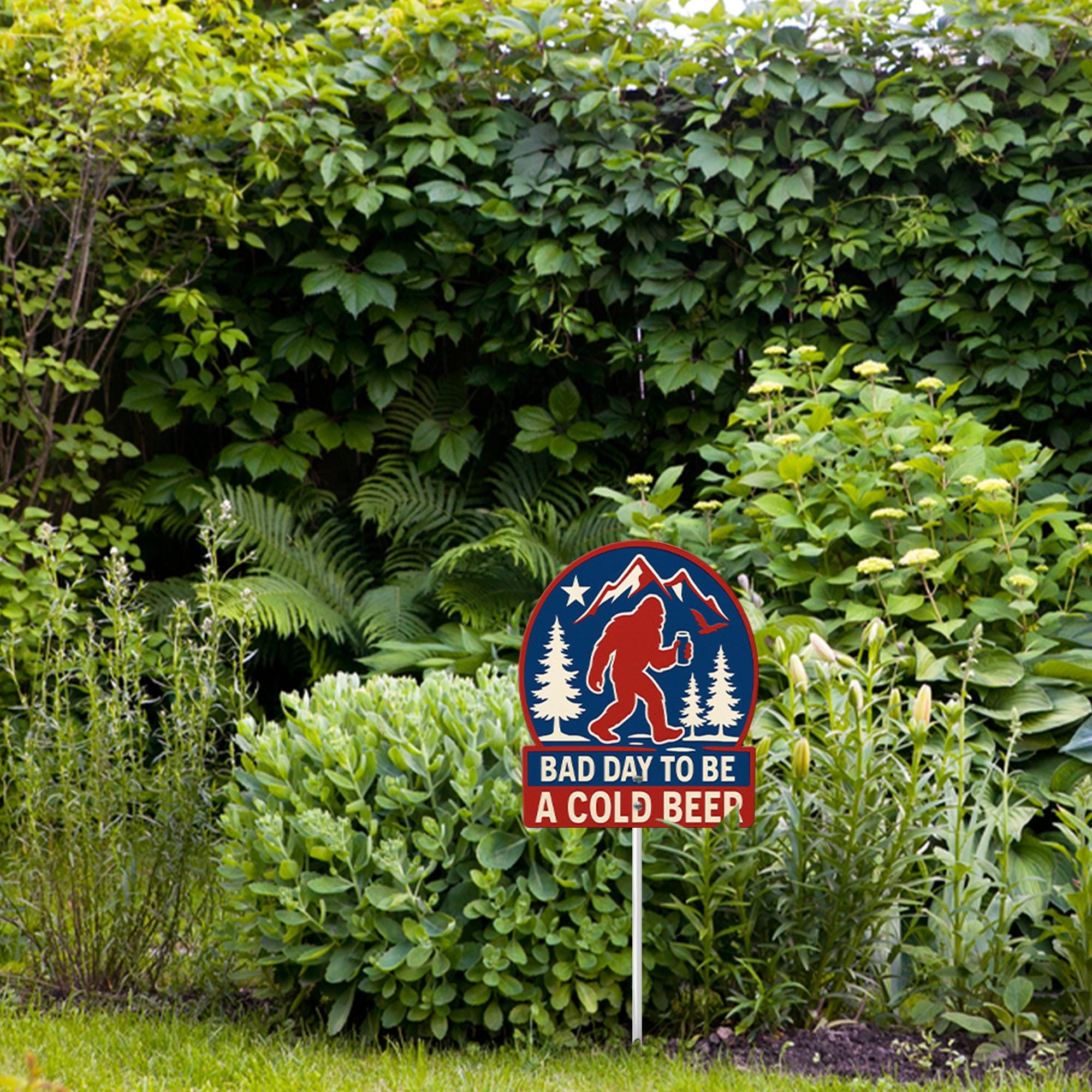 Funny Bigfoot Metal Garden Sign, "Bad Day To Be A Cold Beer" Sasquatch Yard Art, Humorous Outdoor Decor for Patio, Beer Lover Gift Idea