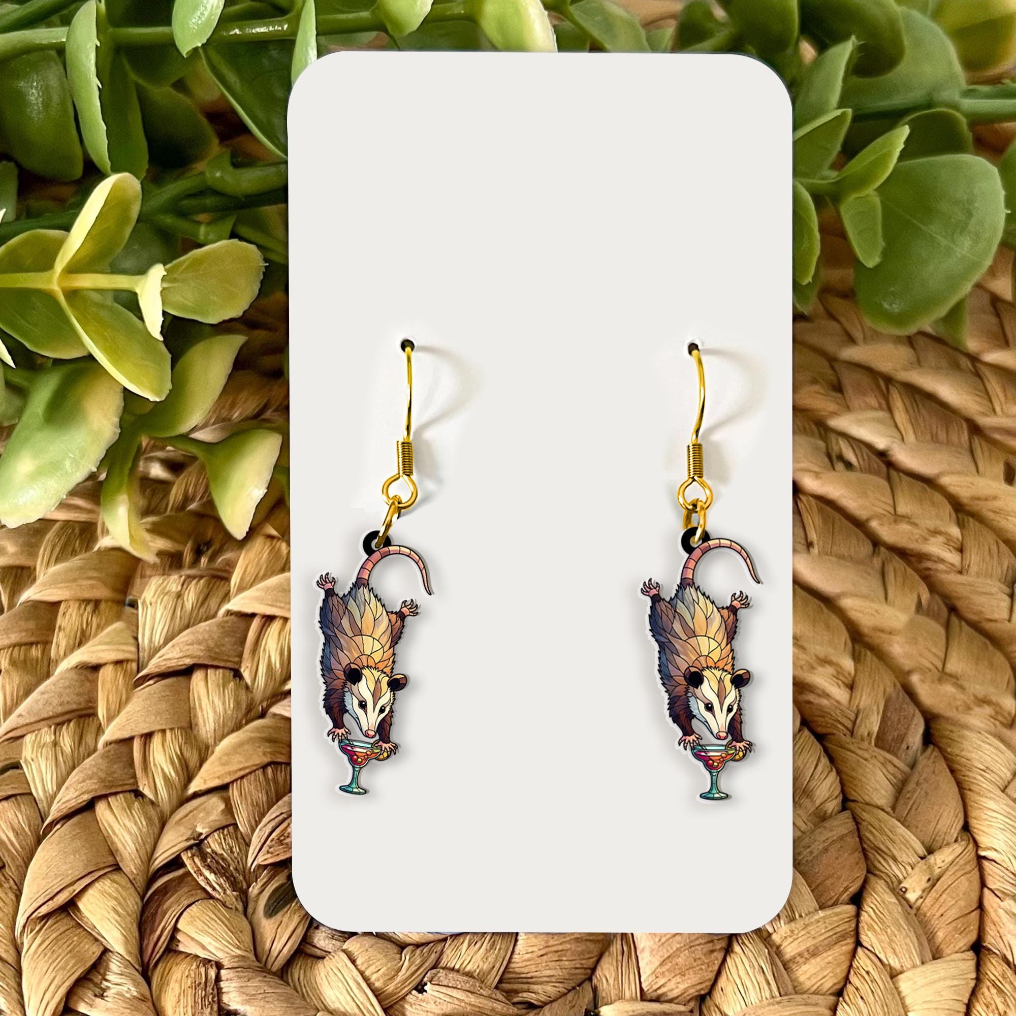 Funny Opossum Cocktail Earrings – Drunk Possum Jewelry – Weird Animal Dangle Earrings – Quirky Gift for Her – Bar Drink Earrings