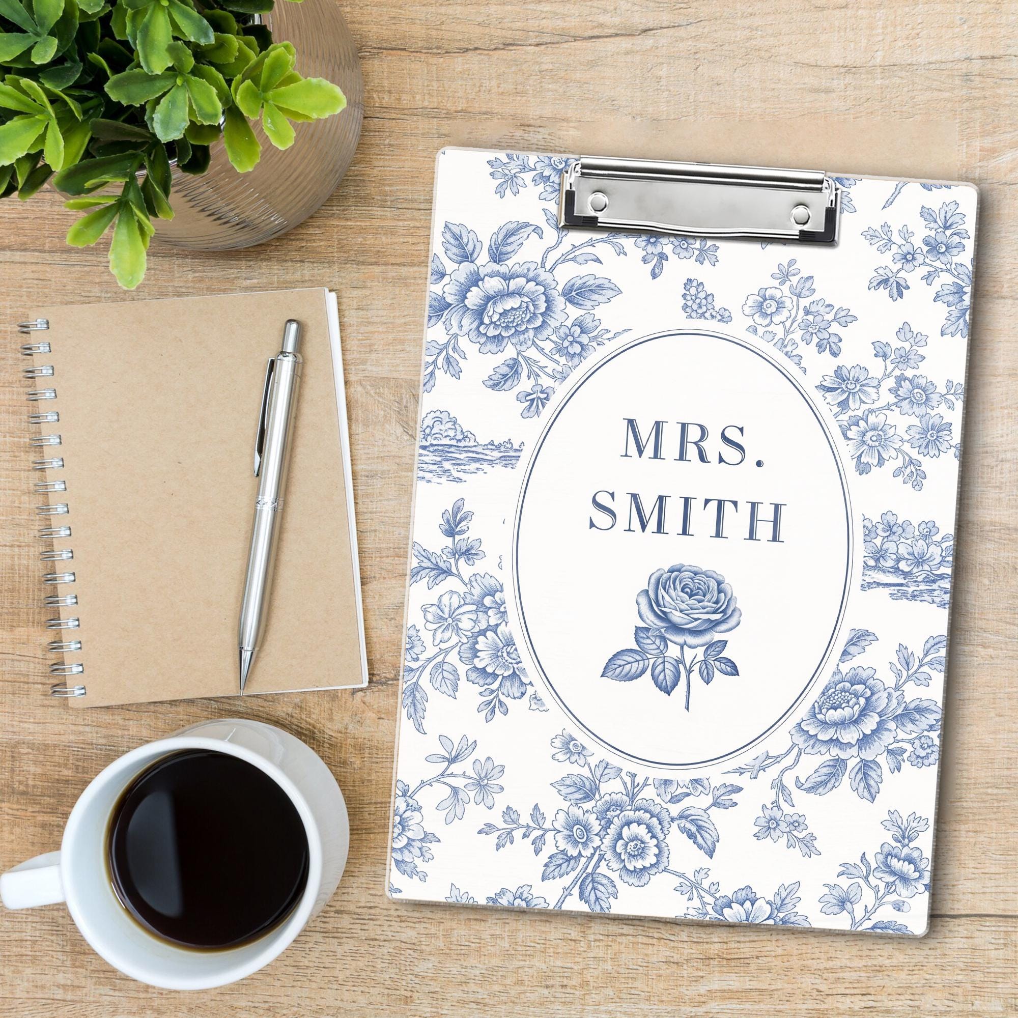 Personalized Chinoiserie Teacher Clipboard – Custom Name Elegant Vintage Toile Design, Gift for Teachers, Office, or Classroom Use