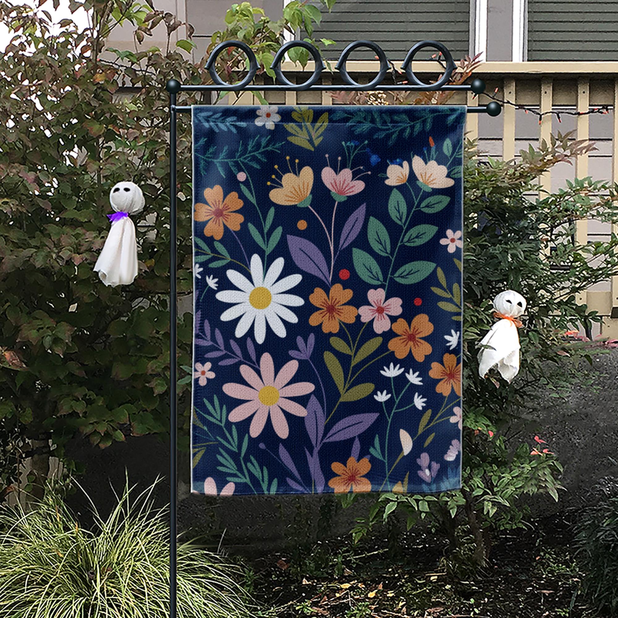 Vintage Flower Market Garden Flag, Colorful Wildflower Yard Banner, Seasonal Floral Outdoor Decor, Cottagecore Spring Flag