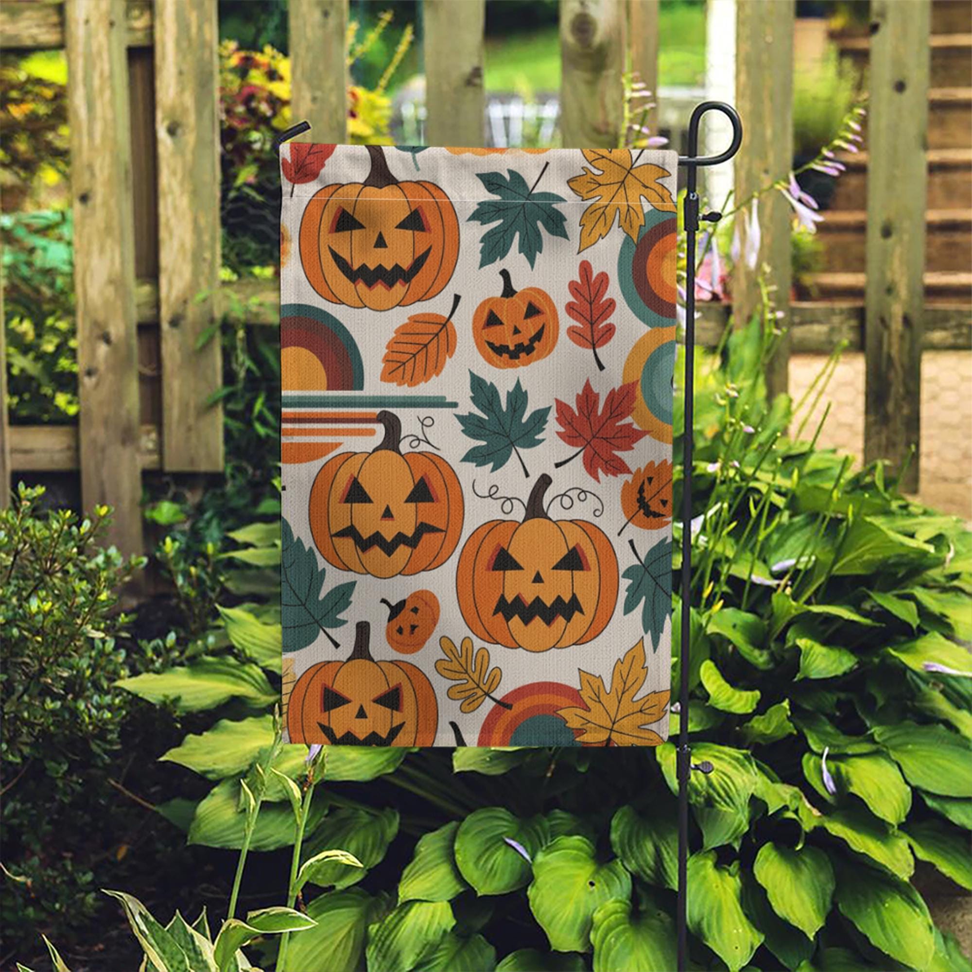 Retro Pumpkin Garden Flag - Fall Halloween Yard Decor with Colorful Leaves and Jack-O'-Lanterns, Vintage Autumn Outdoor Decoration