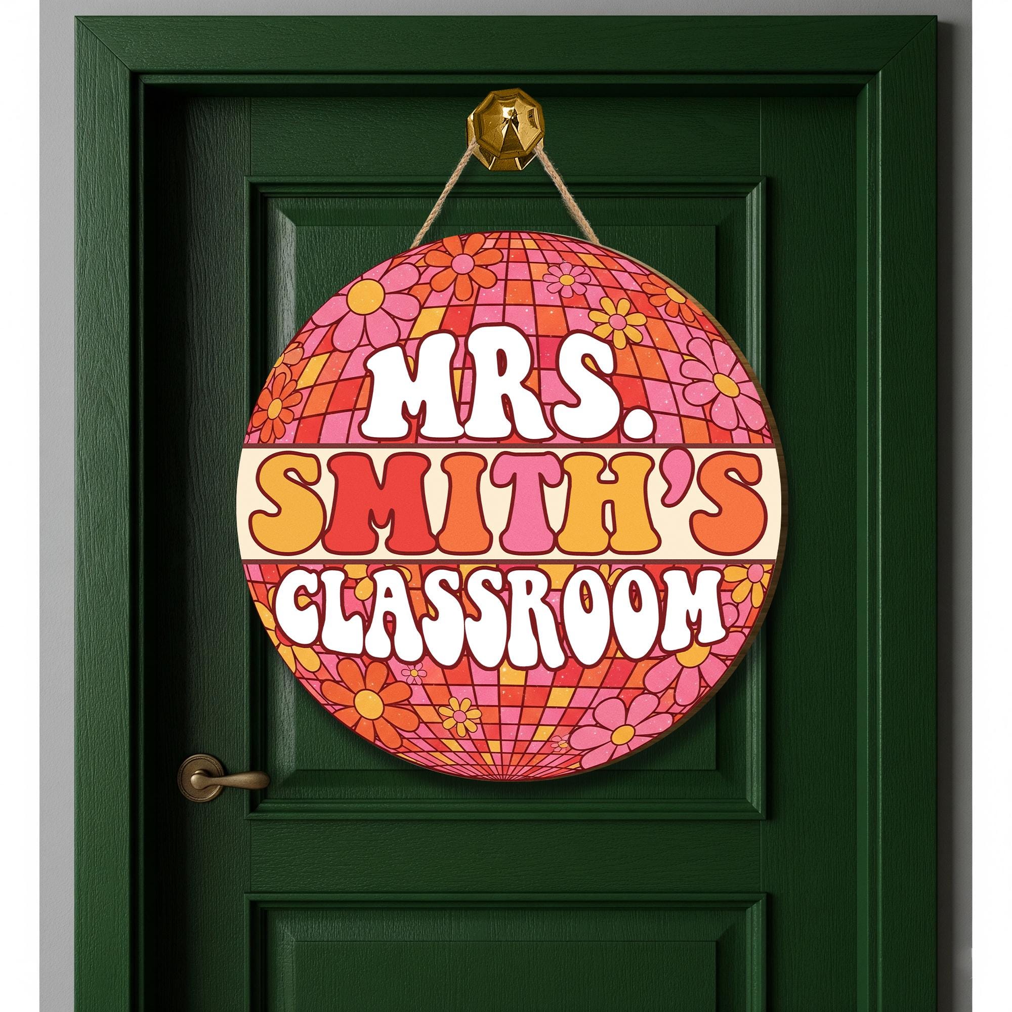 Retro Groovy Classroom Door Sign – Personalized Teacher Name Wall Decor, Floral Disco Theme Back to School Gift for Teachers, Welcome Sign