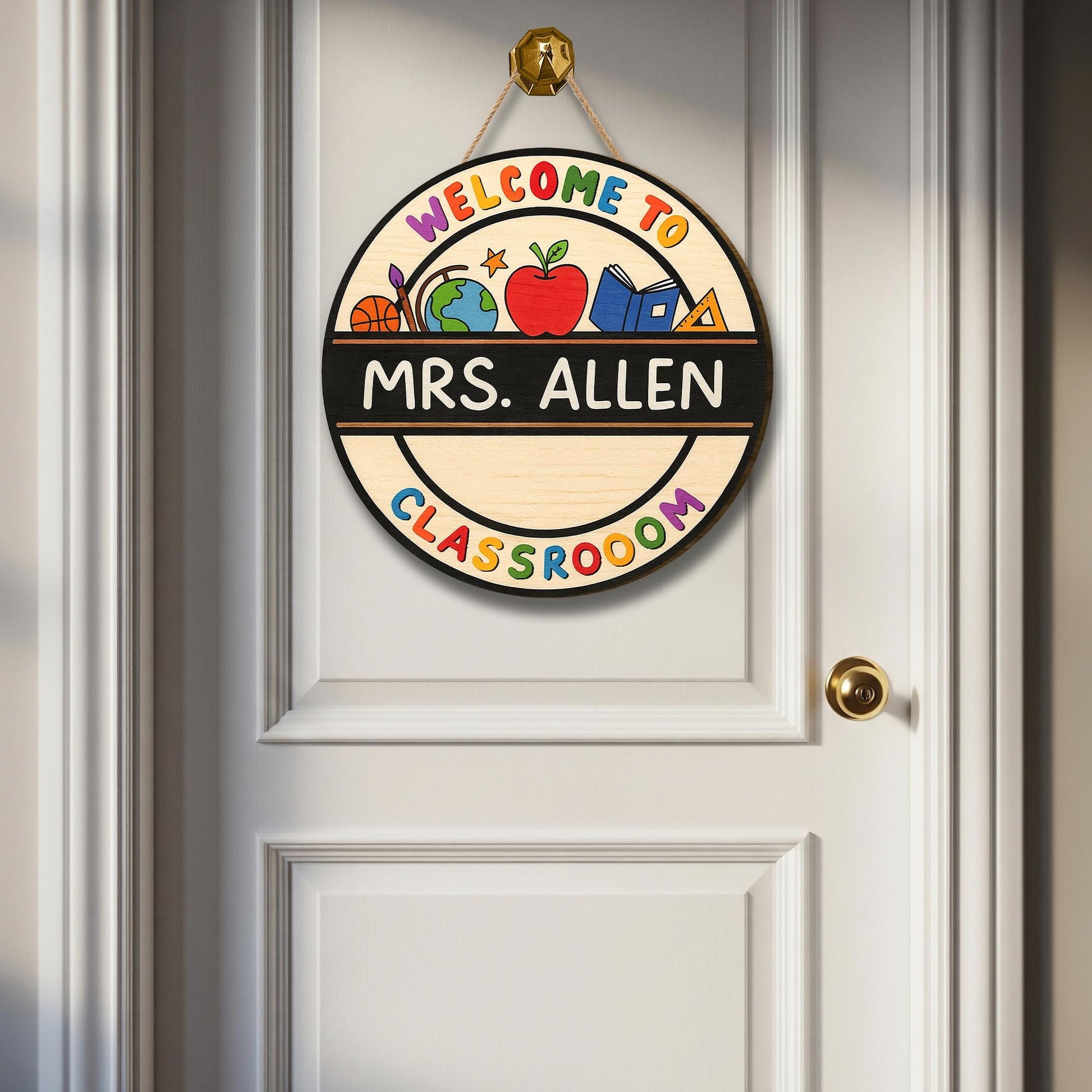 Personalized Teacher Door Sign, Welcome to Classroom Round Wood Sign, Custom Back to School Decor for Teachers, Educators, School Decor