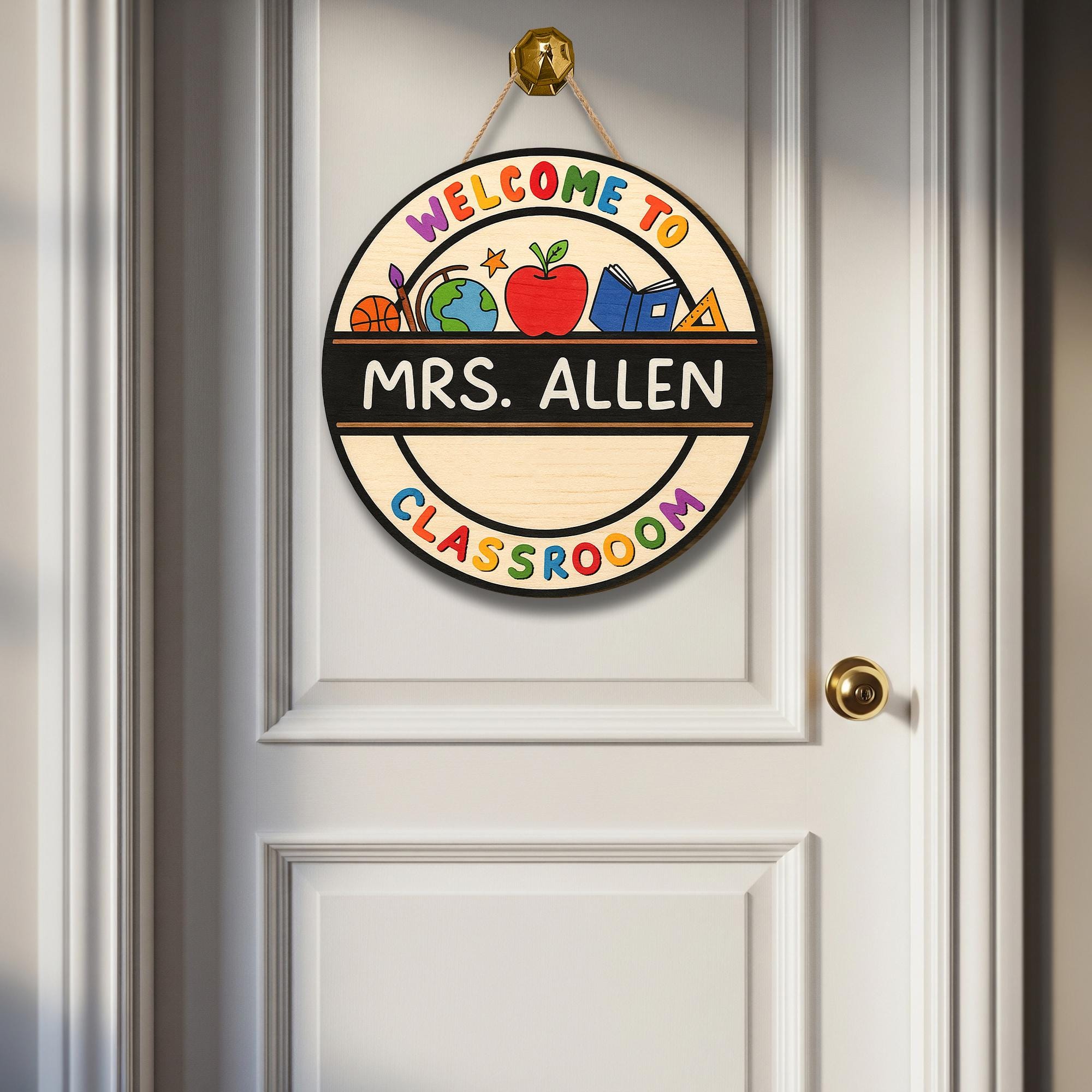 Personalized Teacher Door Sign, Welcome to Classroom Round Wood Sign, Custom Back to School Decor for Teachers, Educators, School Decor