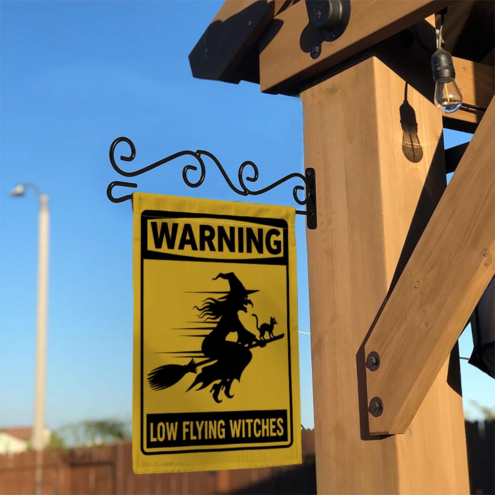 Low Flying Witches Garden Flag, Halloween Warning Sign Yard Decor, Funny Witch Home Outdoor Banner