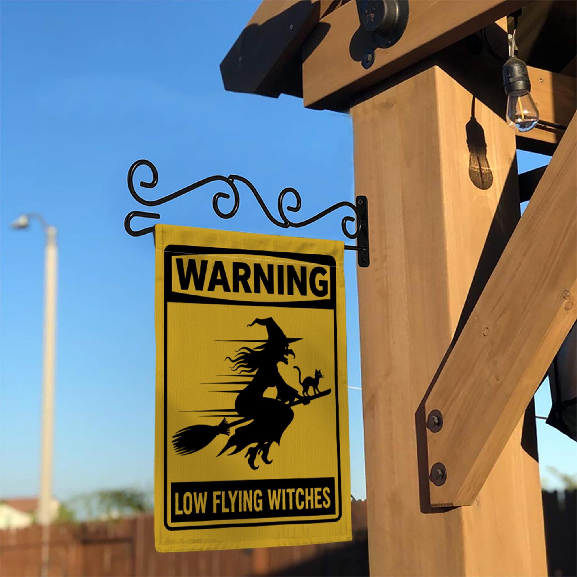 Low Flying Witches Garden Flag, Halloween Warning Sign Yard Decor, Funny Witch Home Outdoor Banner