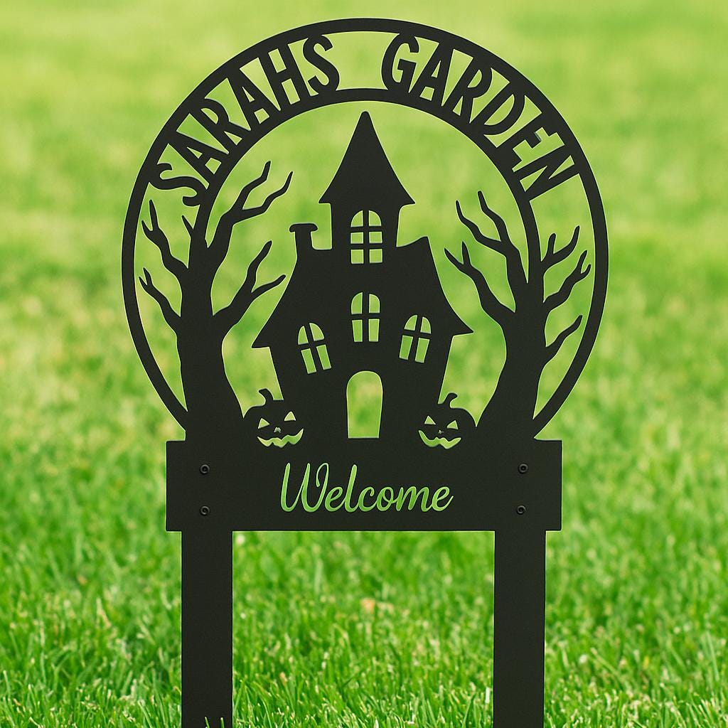 Personalized Halloween Garden Metal Sign – Haunted House Yard Stake, Spooky Outdoor Welcome Plaque, Personalized Fall Decor Gift