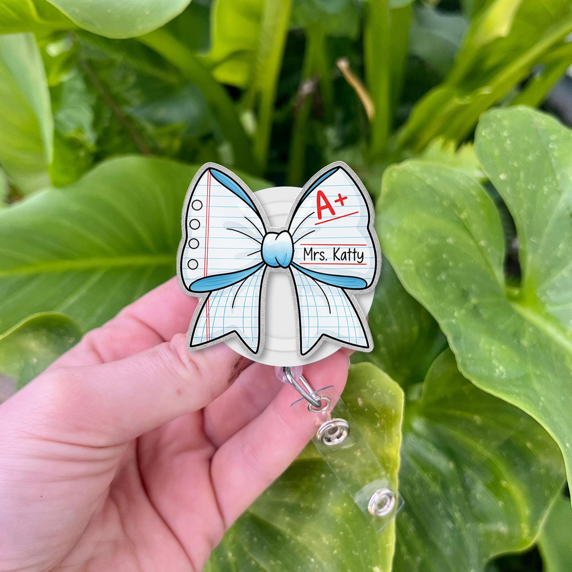 Personalized Teacher Badge Reel, Custom Back to School ID Holder, Cute Bow Name Tag, Retractable Clip for Teachers and Nurses