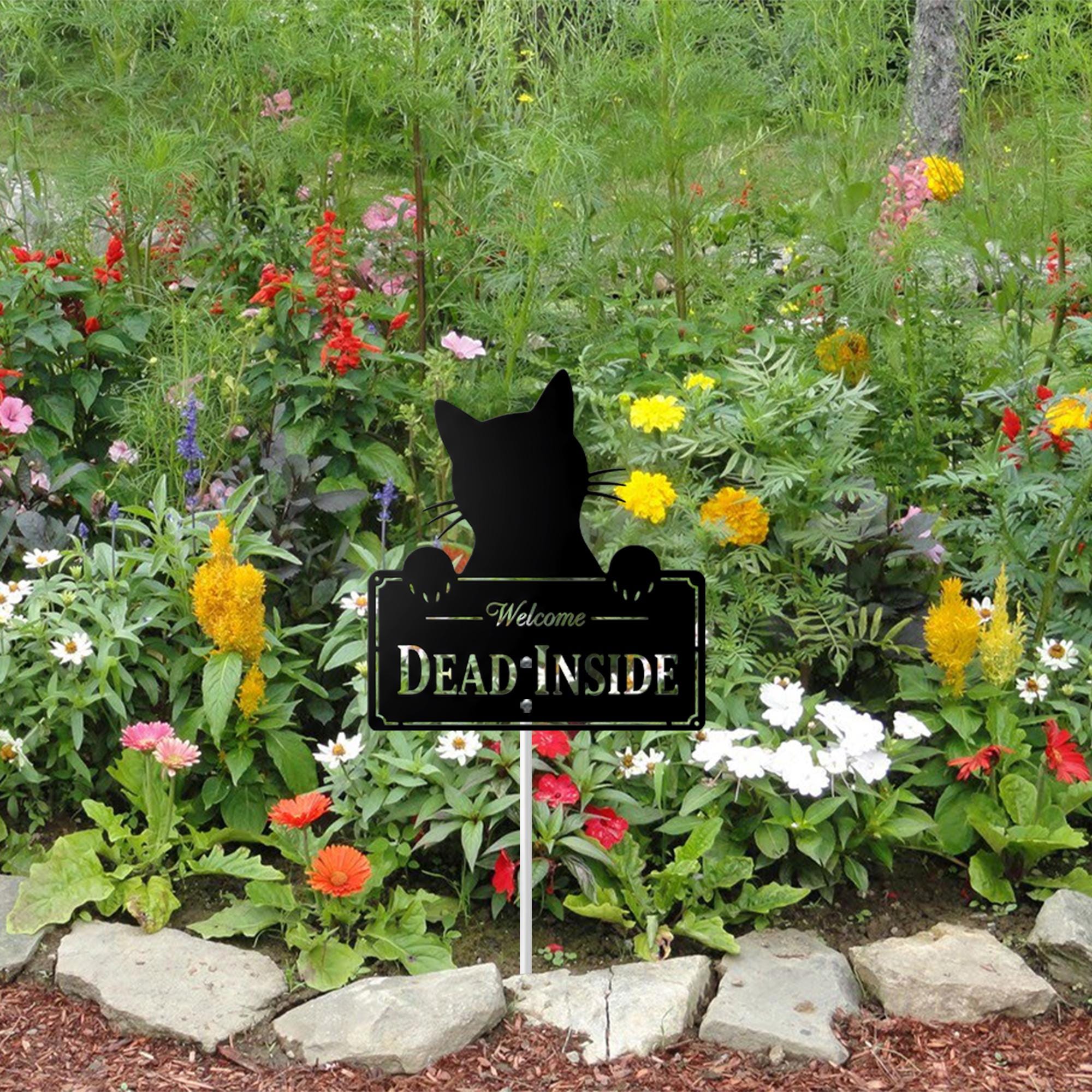Funny Cat Metal Garden Sign – Welcome Dead Inside Yard Stake, Gothic Outdoor Decor, Halloween Cat Lover Gift, Dark Humor Lawn Art