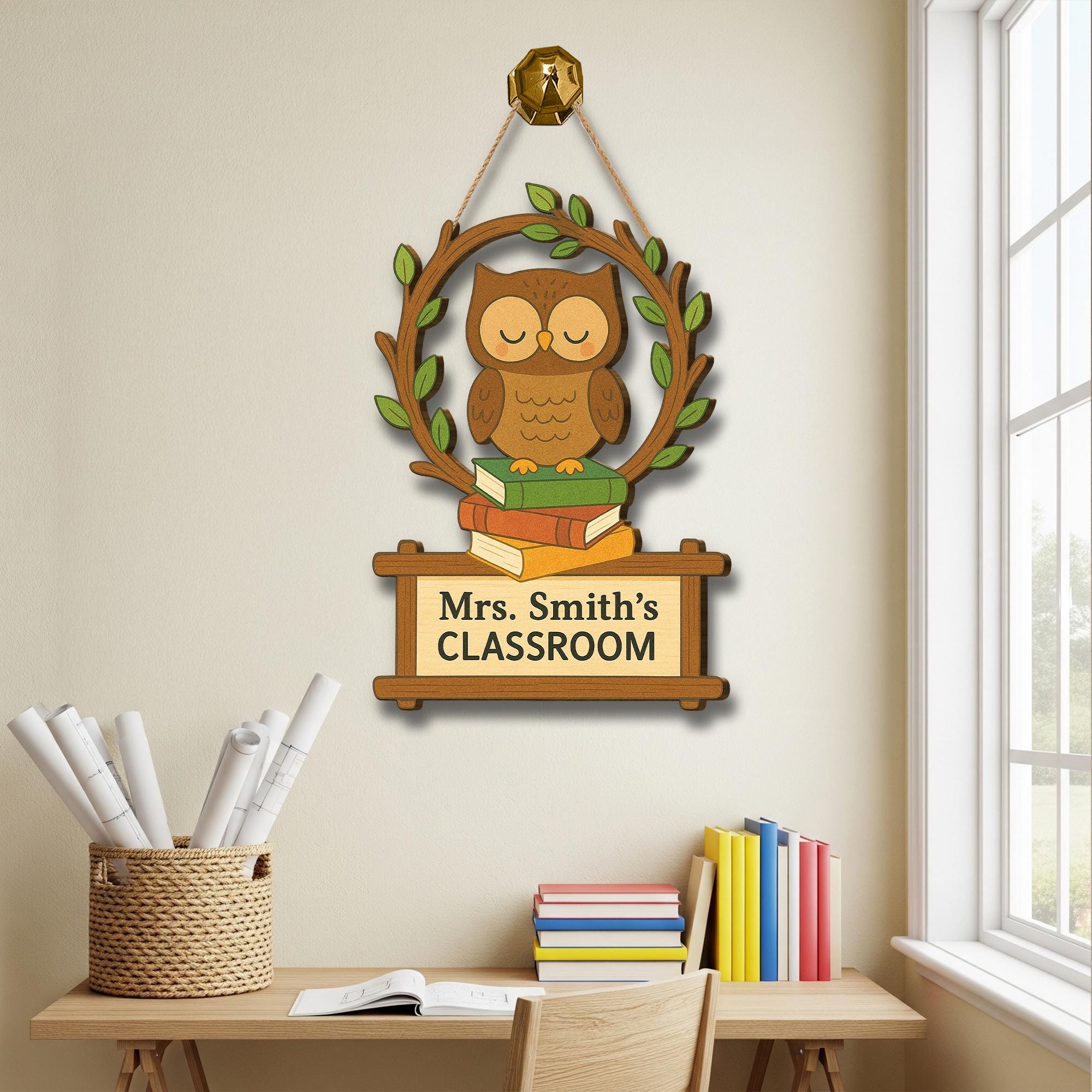 Personalized Owl Teacher Door Sign, Custom Classroom Hanging Decor for Teaches, Educators, Back to School Wood Sign with Books & Leaves