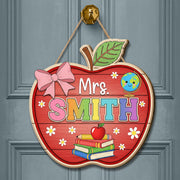 Personalized Apple Teacher Door Sign – Custom Classroom Decor with Name – Back to School Gift – Cute Hanging Sign for Teachers, Educators