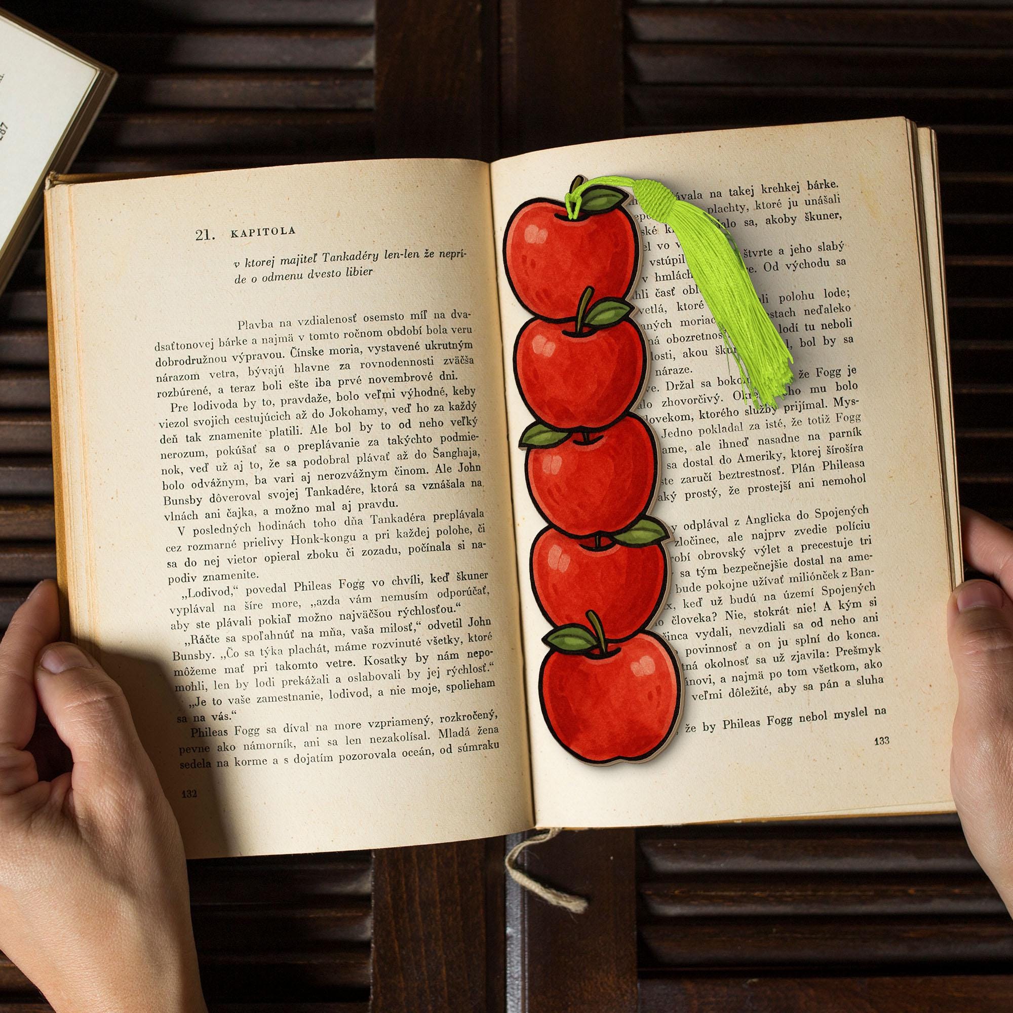 Apple Bookmark for Teachers, Cute Fruit Tassel Bookmark, Back to School Gift, Red Apple Book Lover Accessory, Teacher Appreciation
