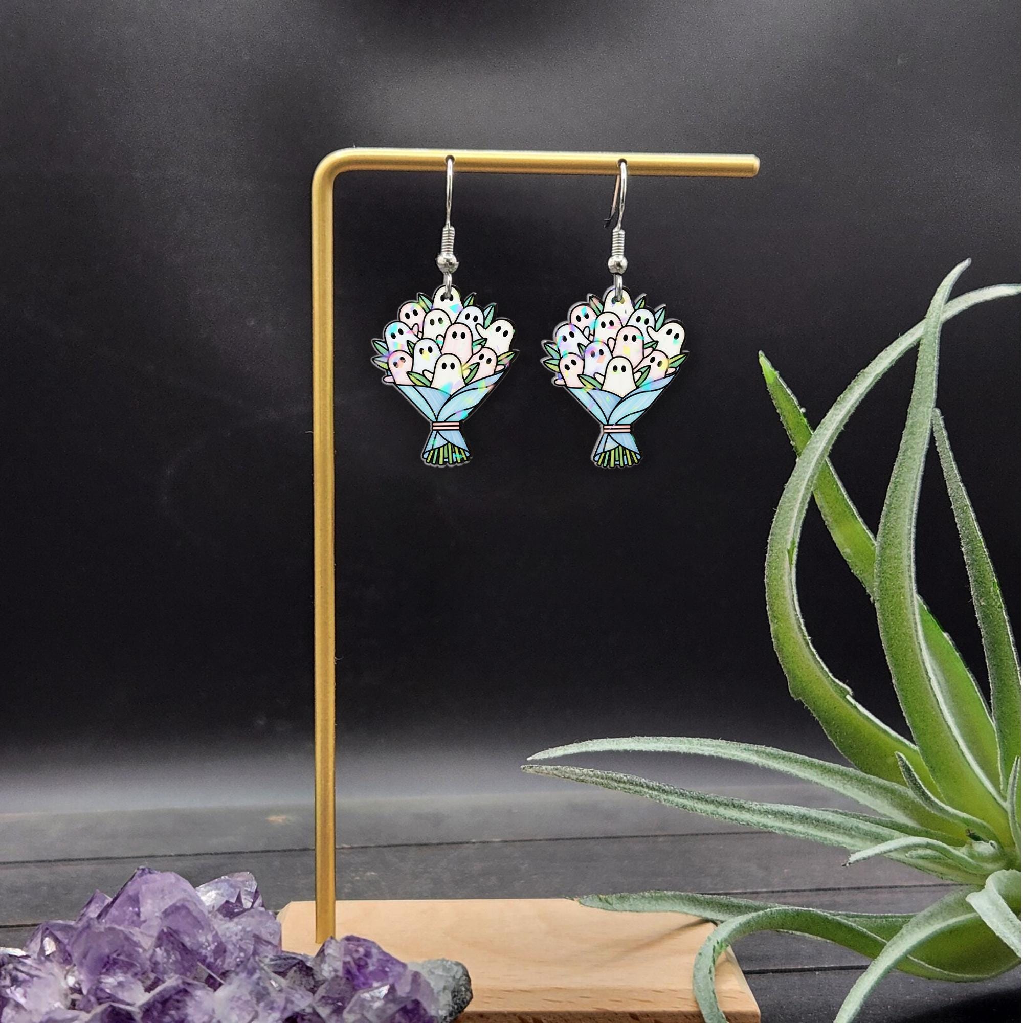 Cute Ghost Bouquet Earrings, Halloween Dangle Jewelry, Spooky Ghost Flower Earrings, Kawaii Pastel Fall Earrings for Women