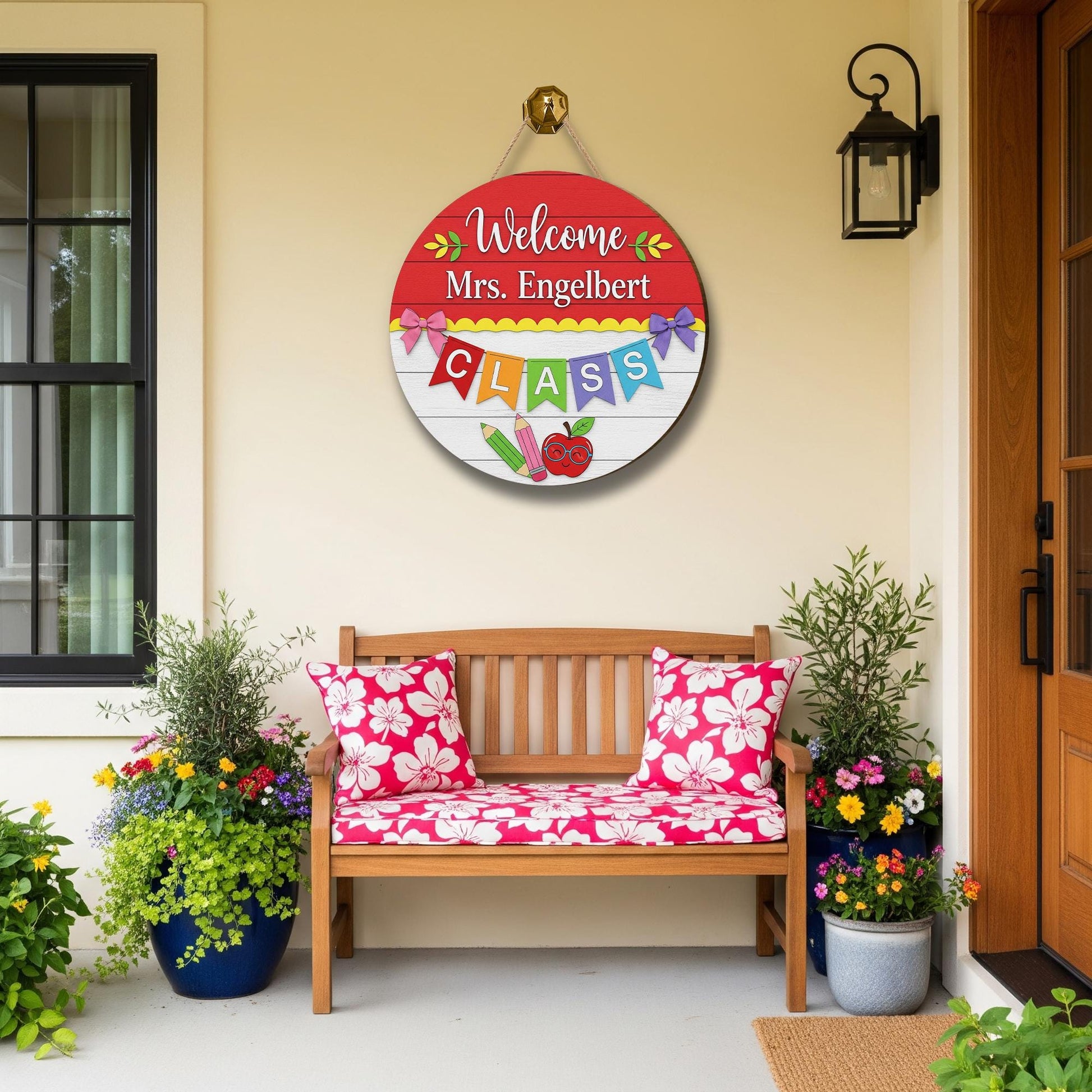 Welcome Sign for Teacher Door – Custom Round Classroom Decor with Name & Banners – Back to School Gift for Teachers, Educators, School Staff
