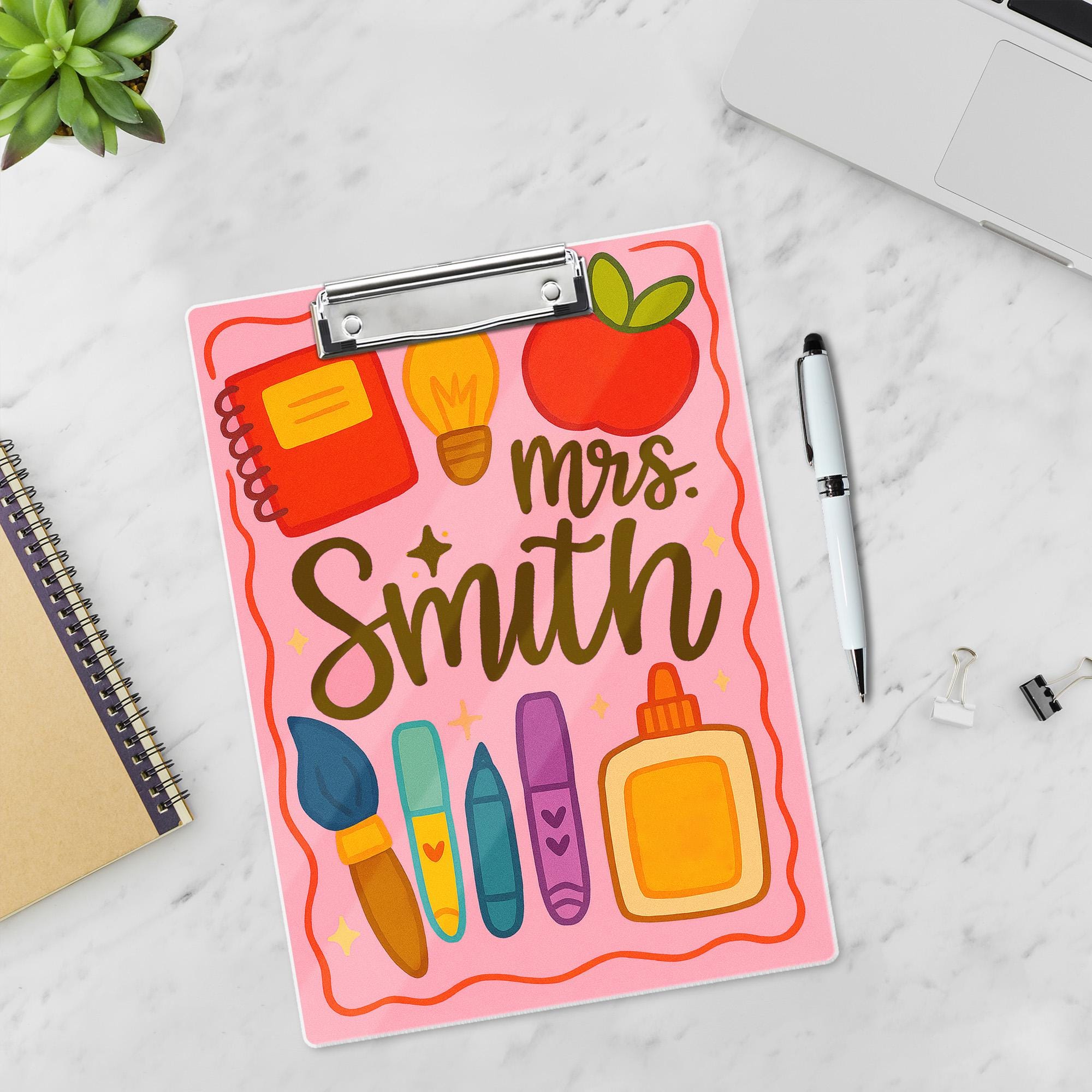 Personalized Teacher Clipboard – Custom Name with Cute School Supplies Design – Back to School Gift for Teachers, Educators, School Staffs