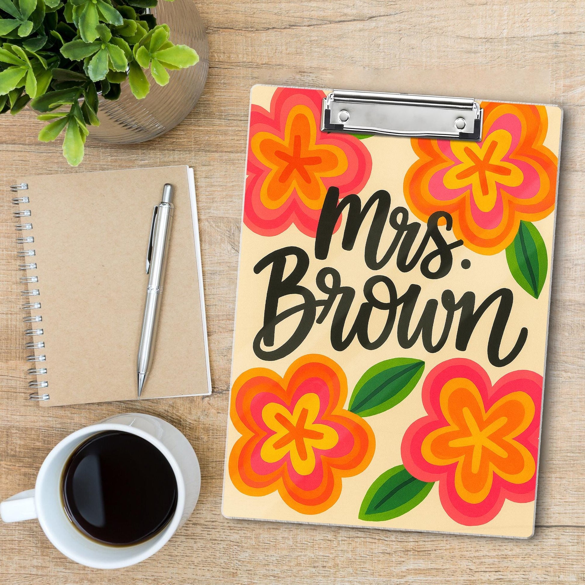Custom Teacher Clipboard – Retro Floral Design with Personalized Name – Fun Back to School Gift for Teachers, Educators, Classroom Accessory