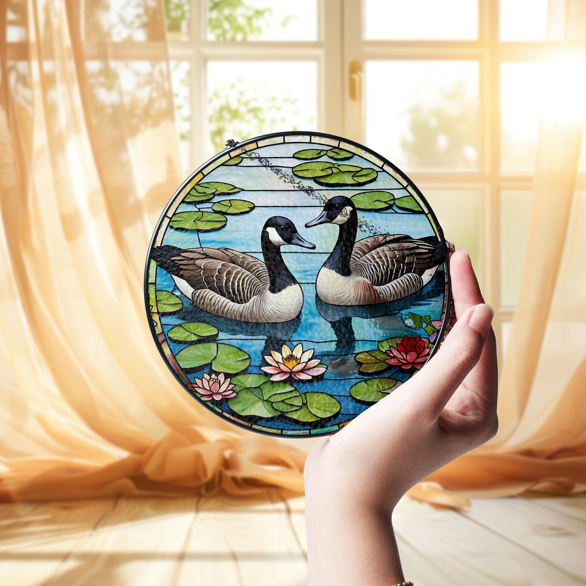 Canada Goose Glass Suncatcher, Lake Birds Window Decor, Nature Sun Catcher, Waterfowl Art Gift, Goose Lover Home Accent