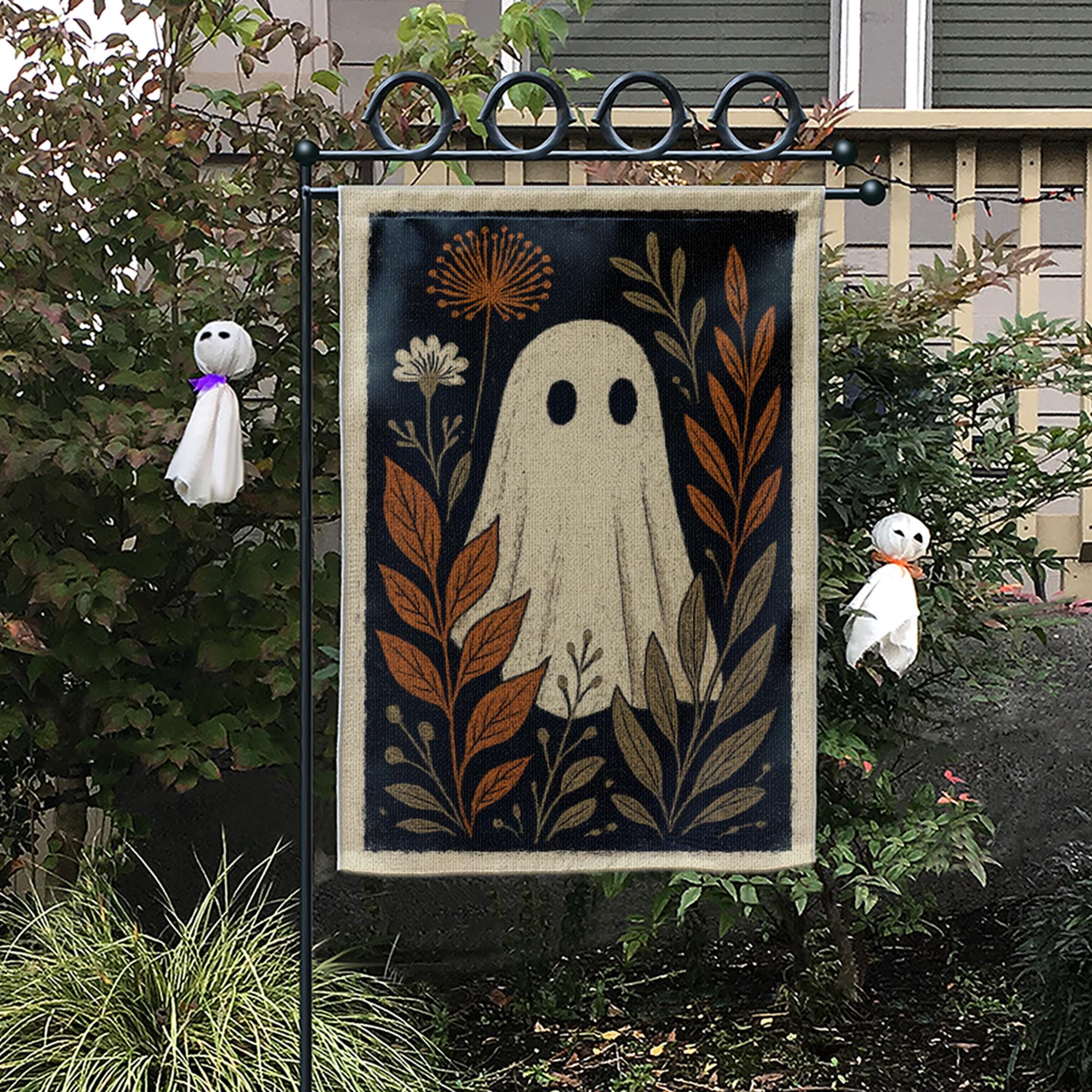 Vintage Ghost Garden Flag, Halloween Fall Outdoor Decor, Spooky Floral Yard Flag, Rustic Autumn Porch Decoration, Ghost Lawn Sign