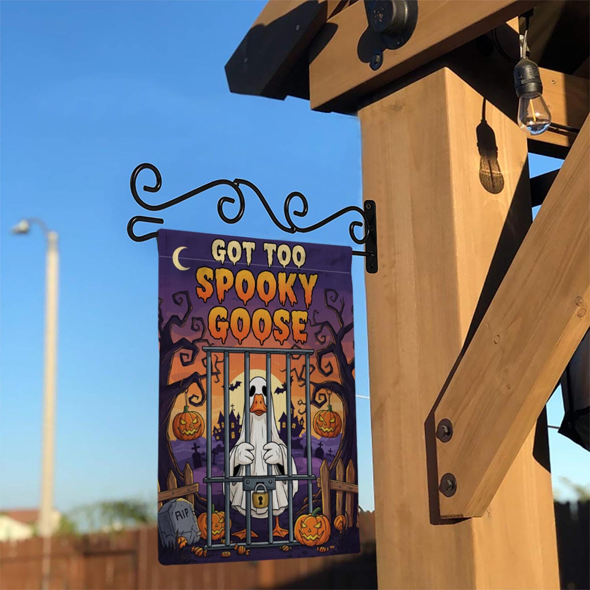 Funny Halloween Goose Garden Flag – Got Too Spooky Goose Yard Decor with Ghost Costume