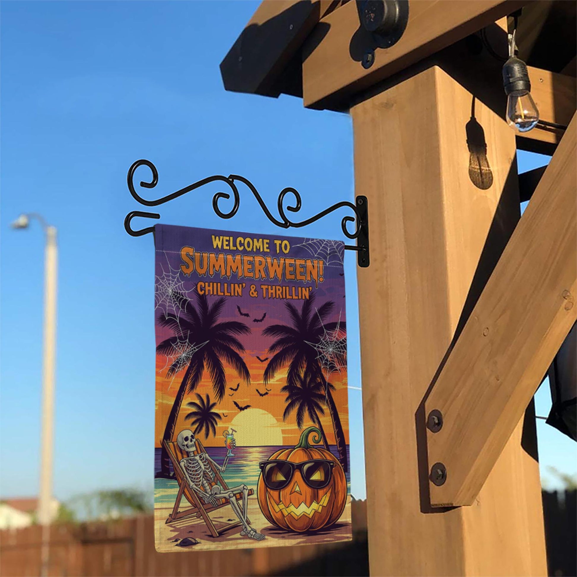 Summerween Garden Flag – Funny Skeleton Pumpkin Decor, Halloween in Summer Banner, Tropical Spooky Yard Decoration, Beach Vibes Sign