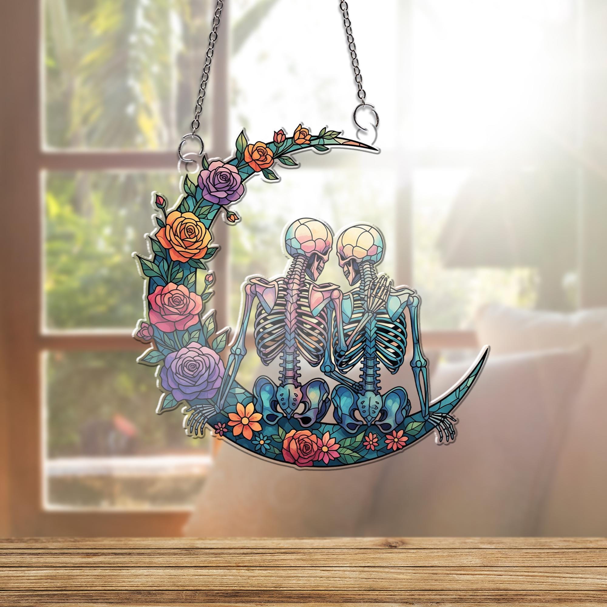 Skeleton Couple Crescent Moon Suncatcher – Romantic Gothic Window Hanging, Floral Faux Glass Decor, Spooky Love Halloween Gift