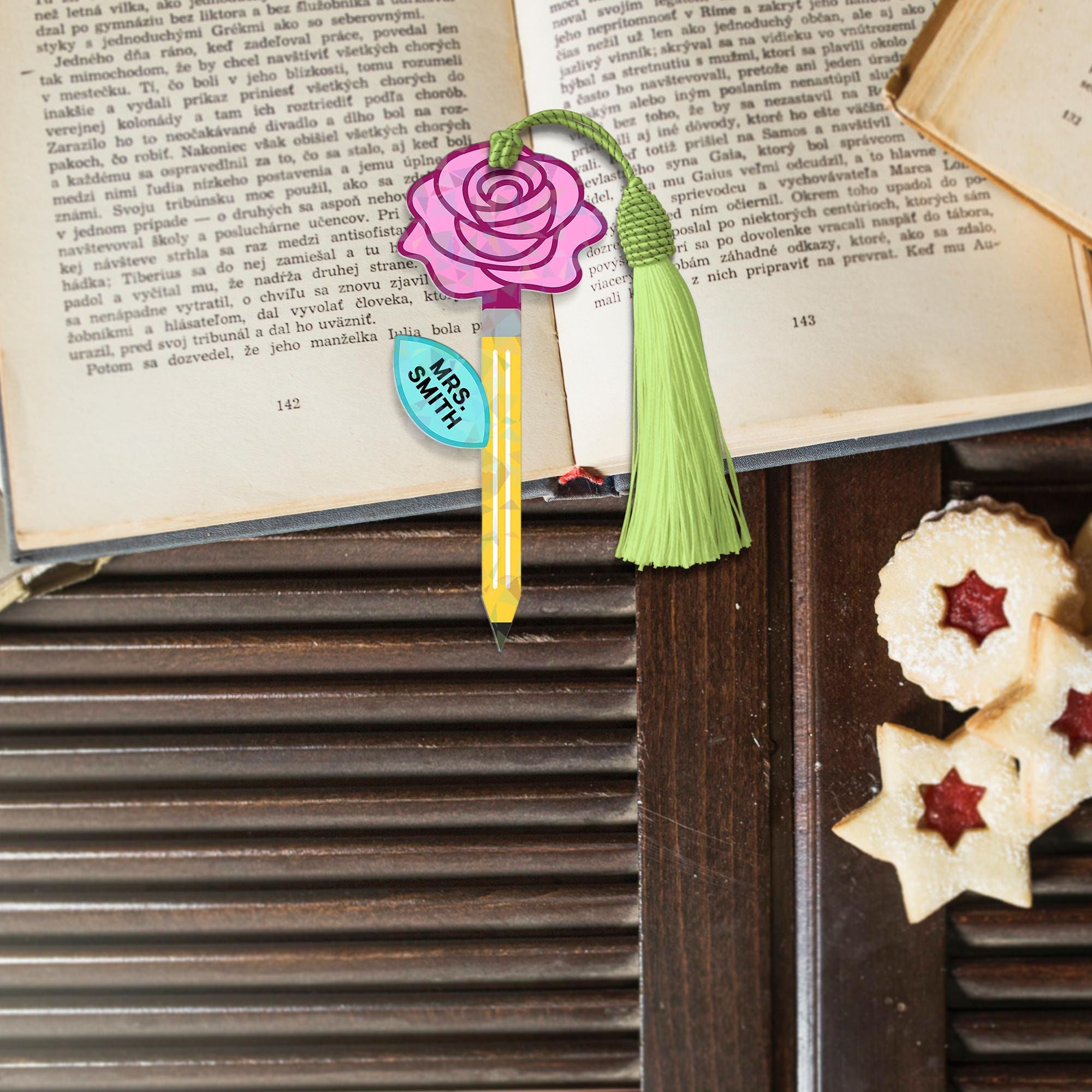 Personalized Teacher Hologram Bookmark with Rose & Pencil – Custom Name Tassel Bookmark for Teacher or Book Lover Gift, Back To School Gift