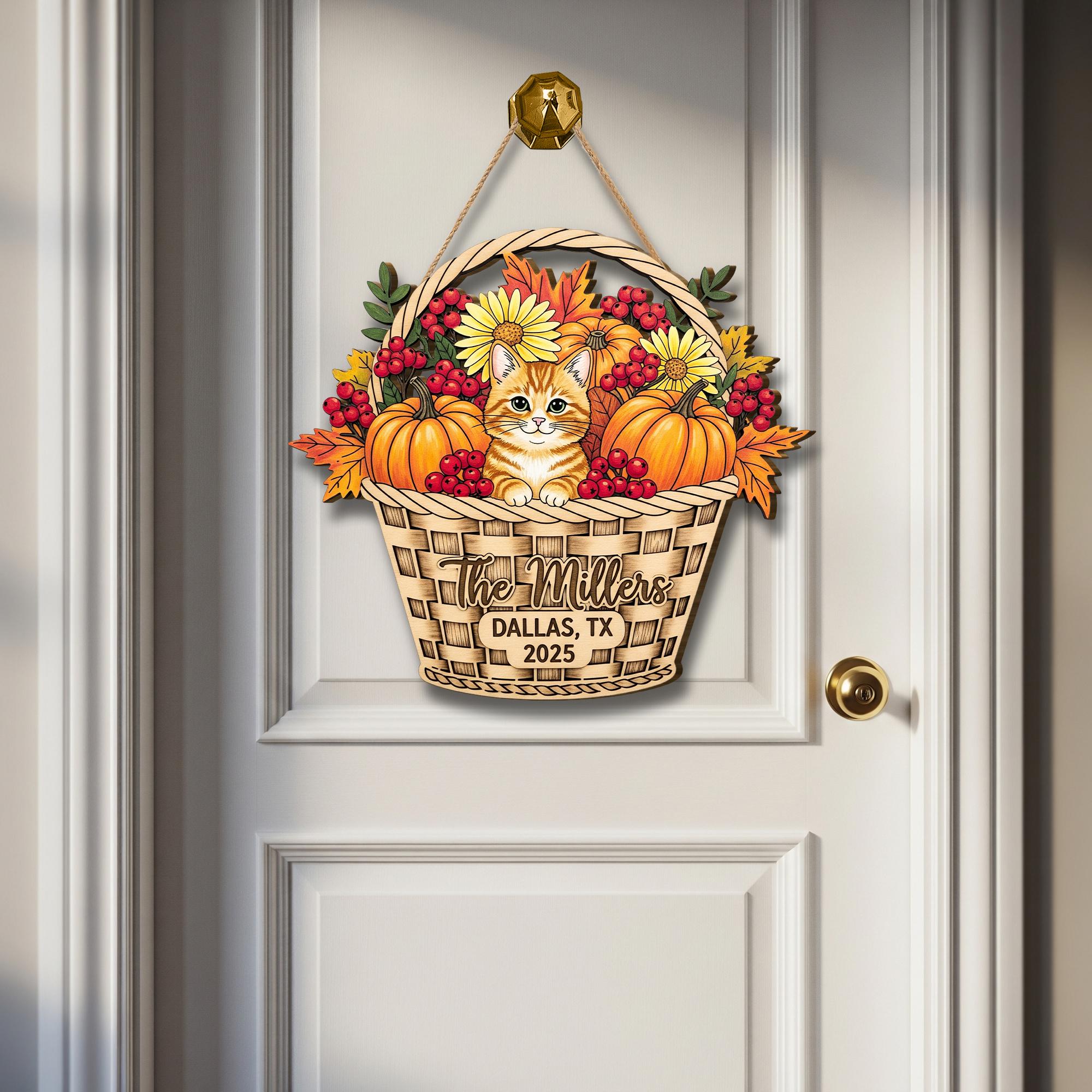 Custom Fall Cat Basket Sign – Personalized Wooden Door Hanger with Pumpkins & Flowers – Autumn Porch Decor for Family Home Gift