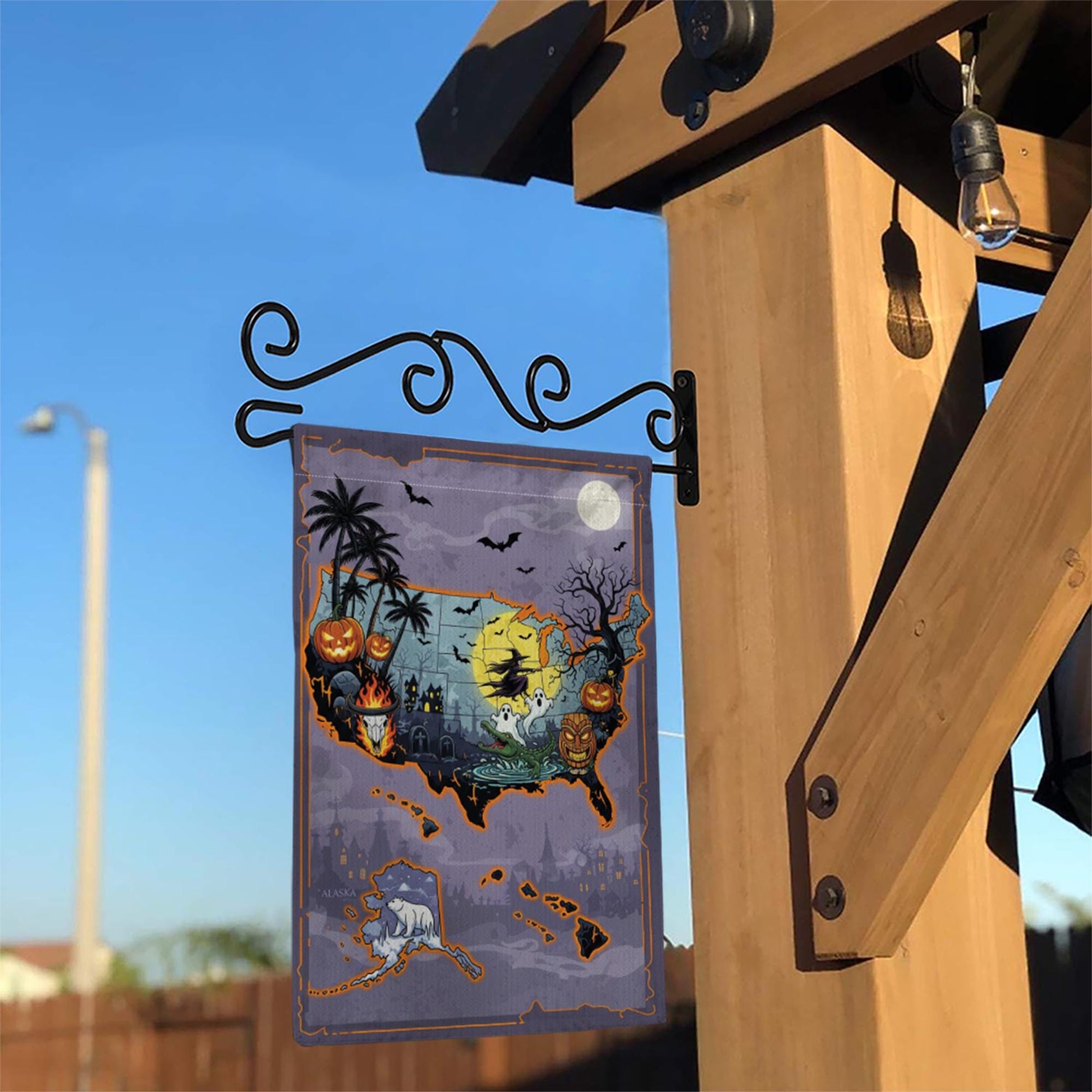 Halloween USA Map Garden Flag, Haunted House Yard Decor, Spooky Fall Outdoor Banner, Trick or Treat Witch Ghost Pumpkin Map Flag