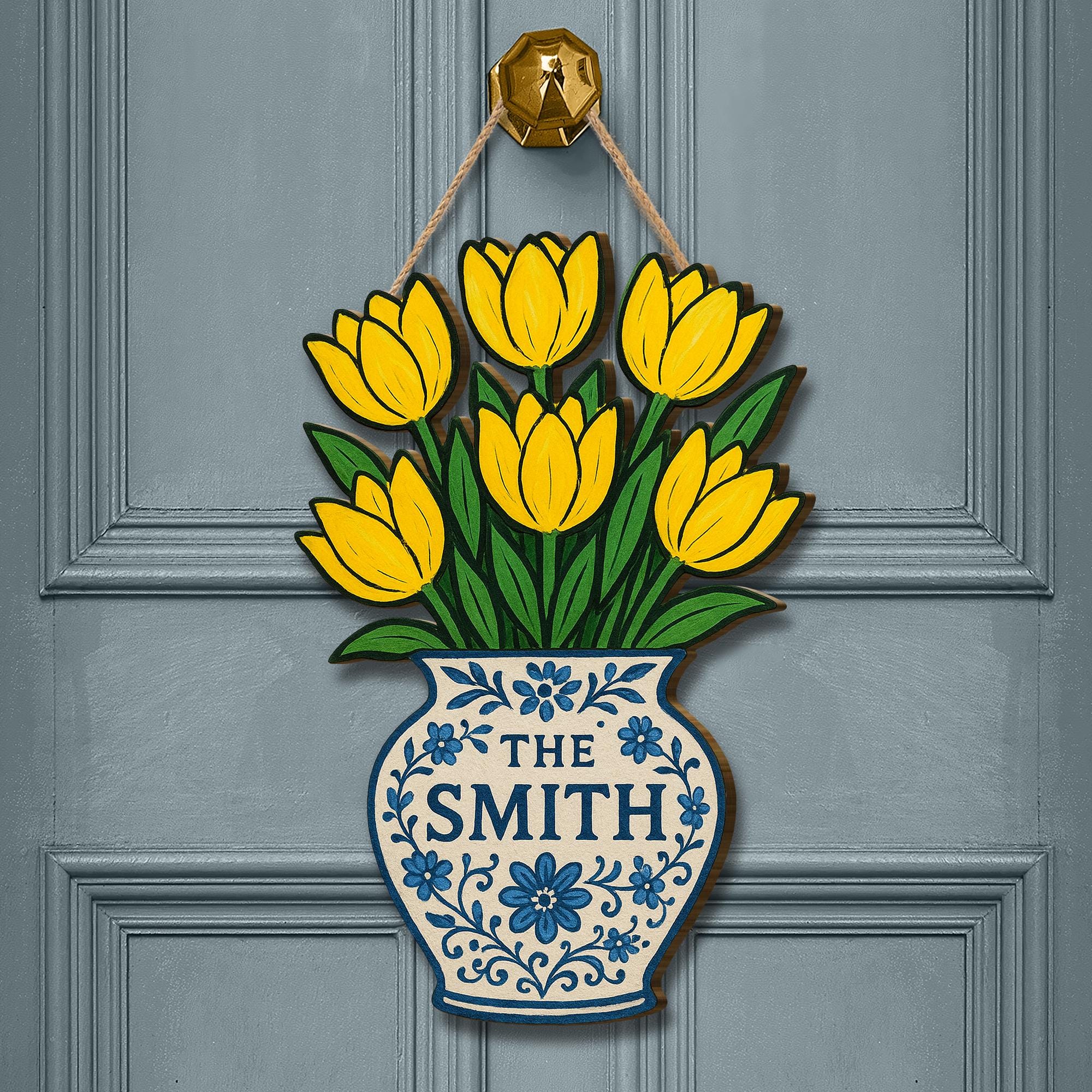 Chinoiserie Tulip Vase Door Hanger, Custom Wood Sign with Last Name, Floral Spring Front Door Decor, Personalized Family Gift, Home Decor
