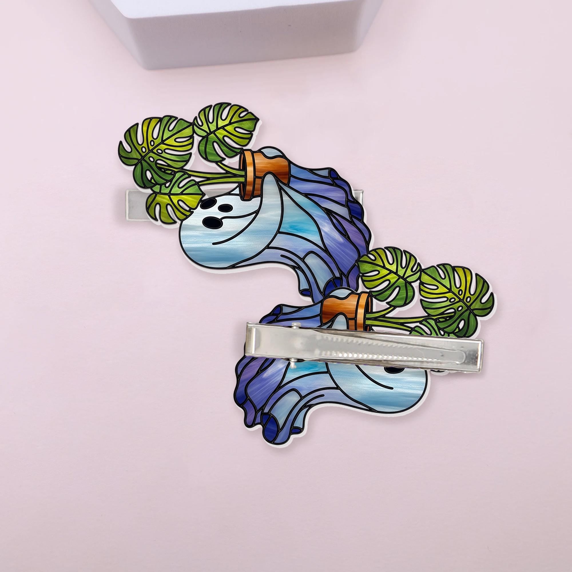 Ghost Plant Hair Clip – Cute Monstera Stained Glass Style Barrette, Spooky Cottagecore Hair Accessory for Plant Lovers