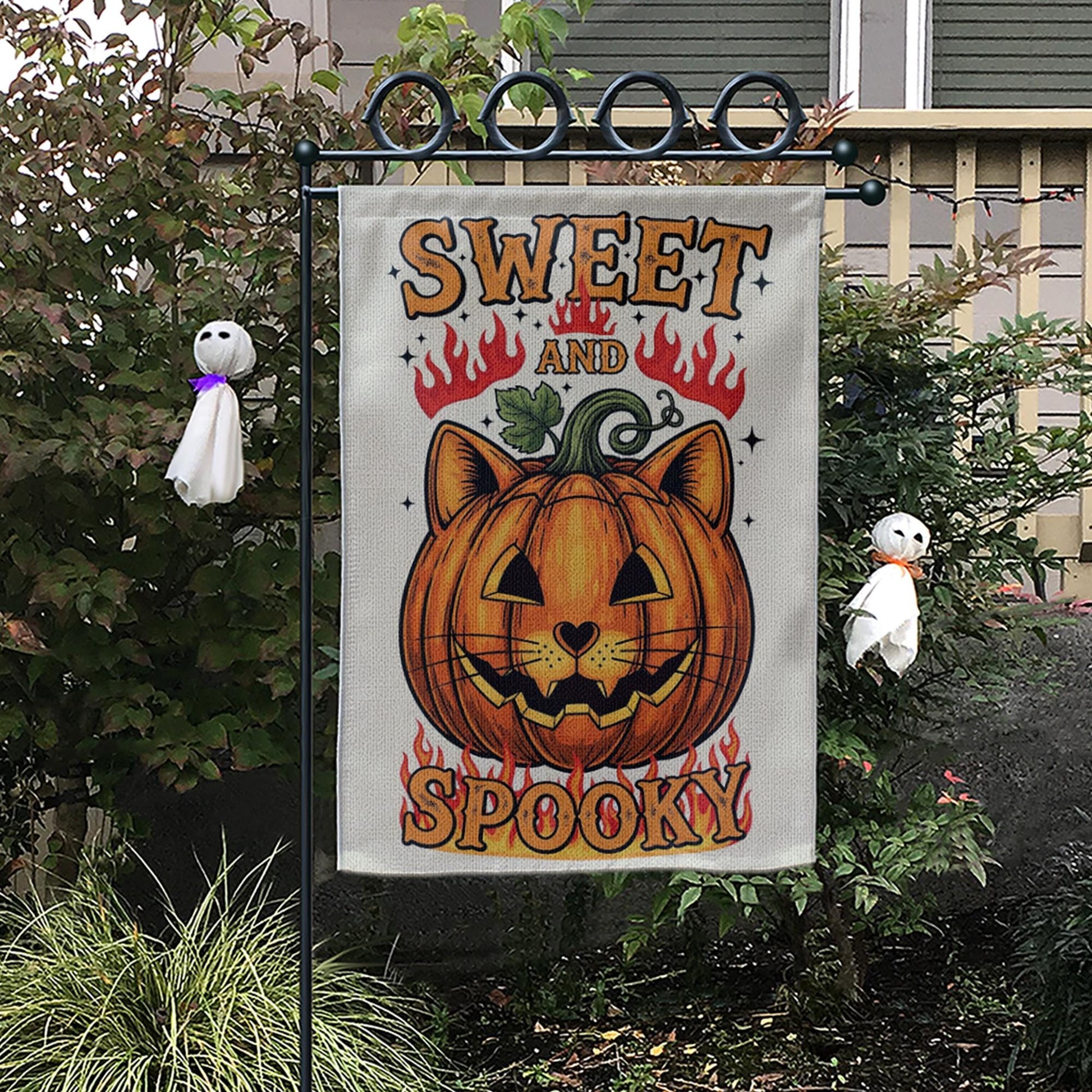 Sweet and Spooky Garden Flag, Halloween Cat Pumpkin Yard Decor, Cute Spooky Fall Outdoor Flag, Trick or Treat Sign